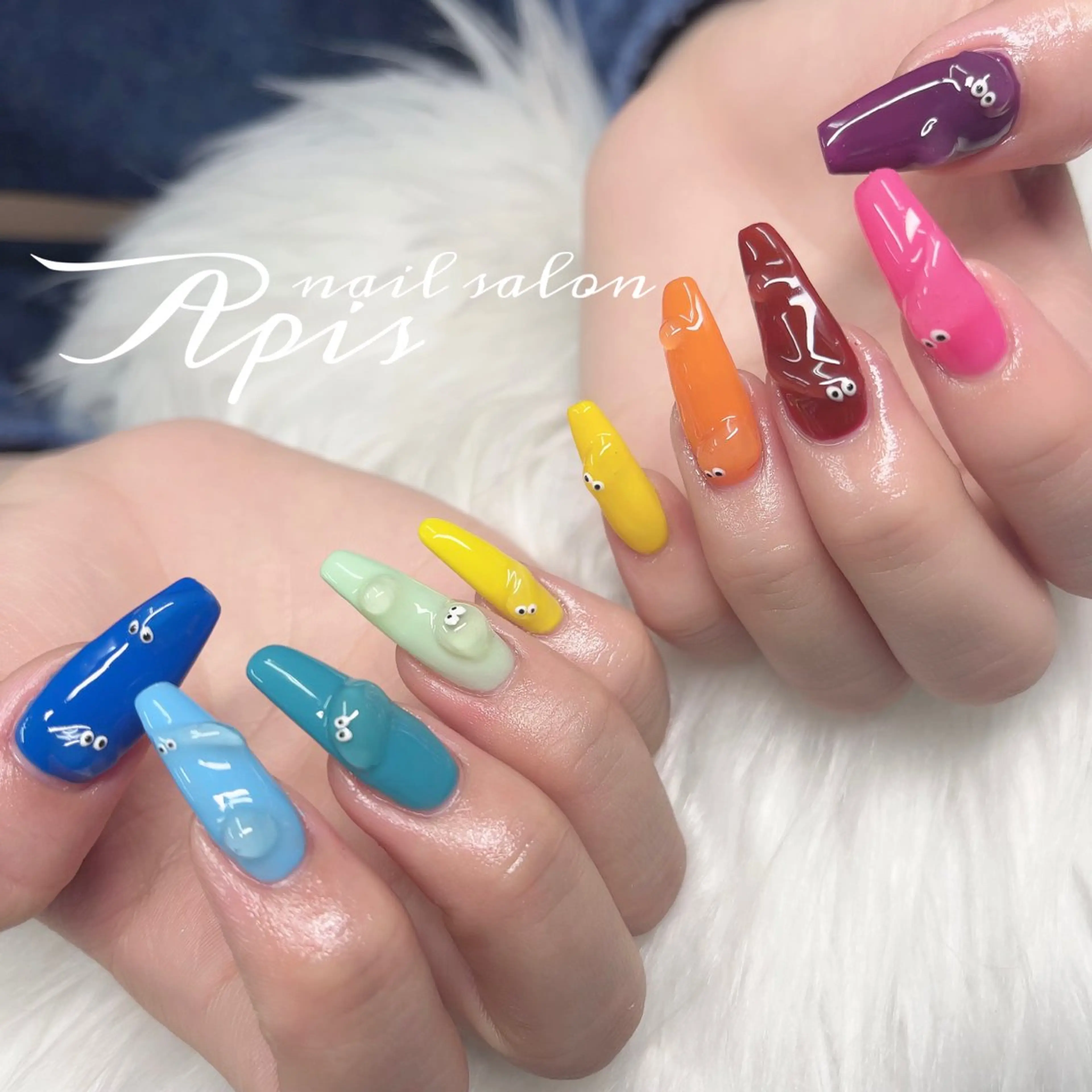 ネイル ハンドネイル Apis manakaのネイルデザイン