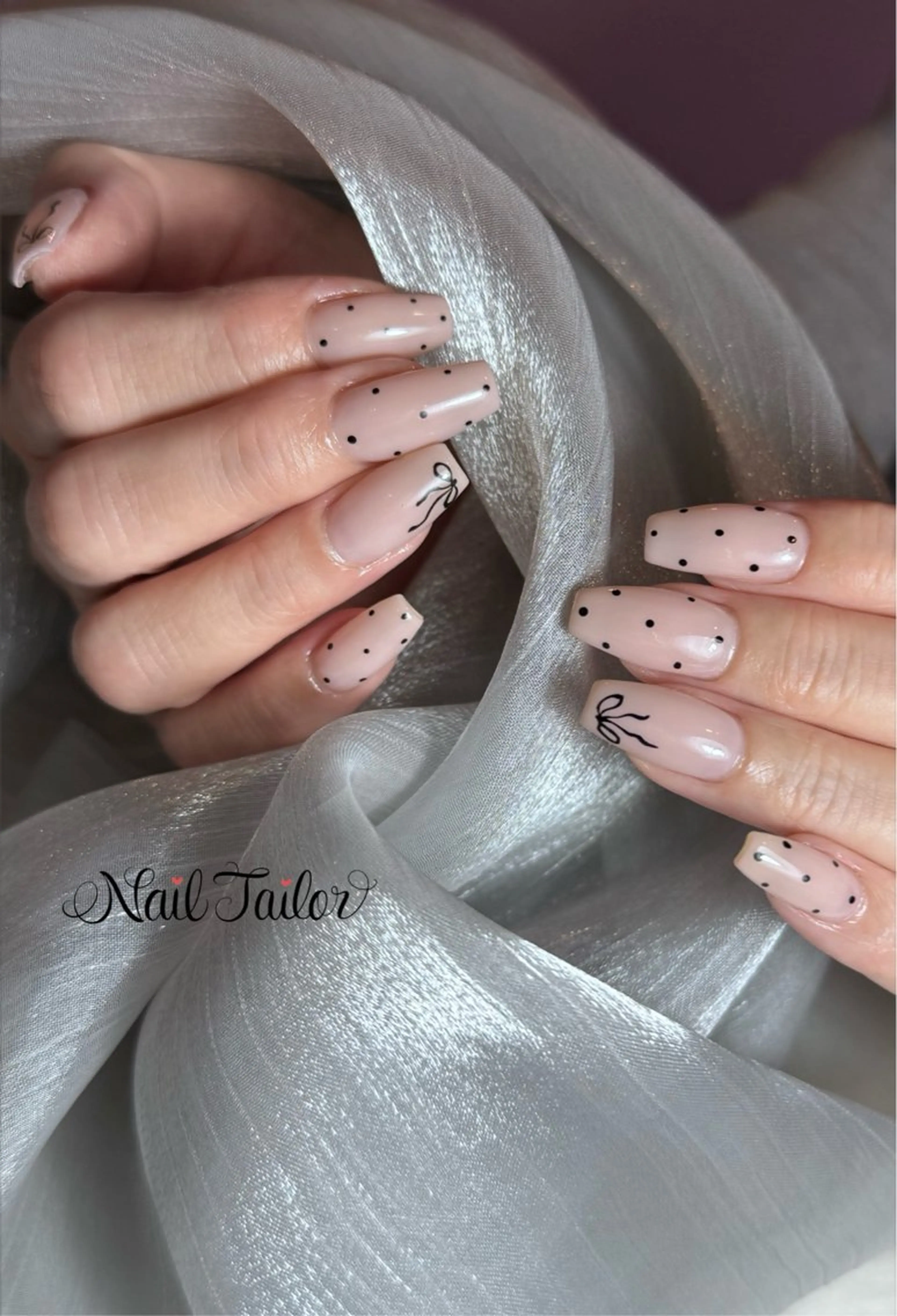 ネイル ドット ガーリー リボン ハンドネイル NailTailor ネイルテイラーのネイルデザイン