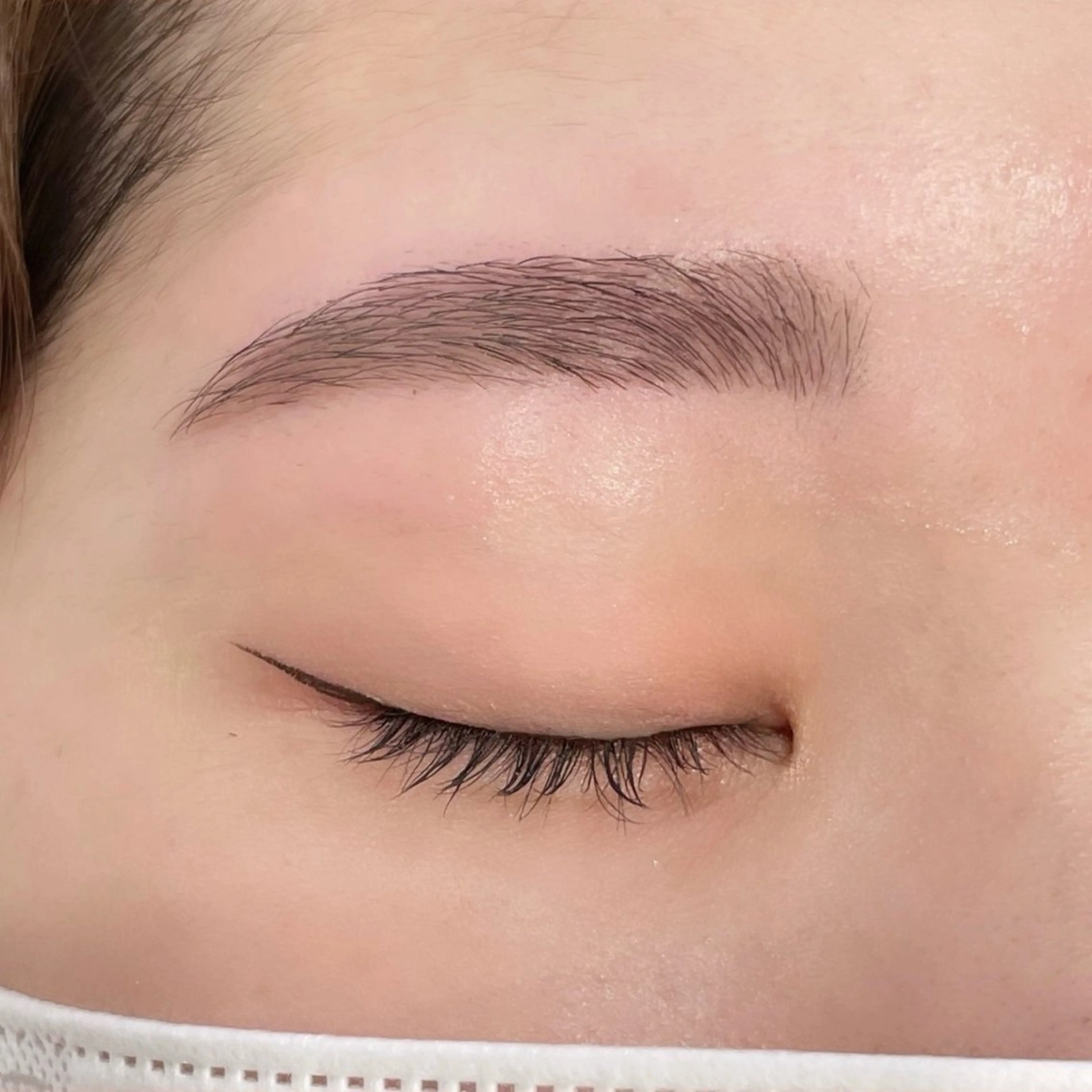 アイブロウ 坂田 りおのマツエク・マツパデザイン