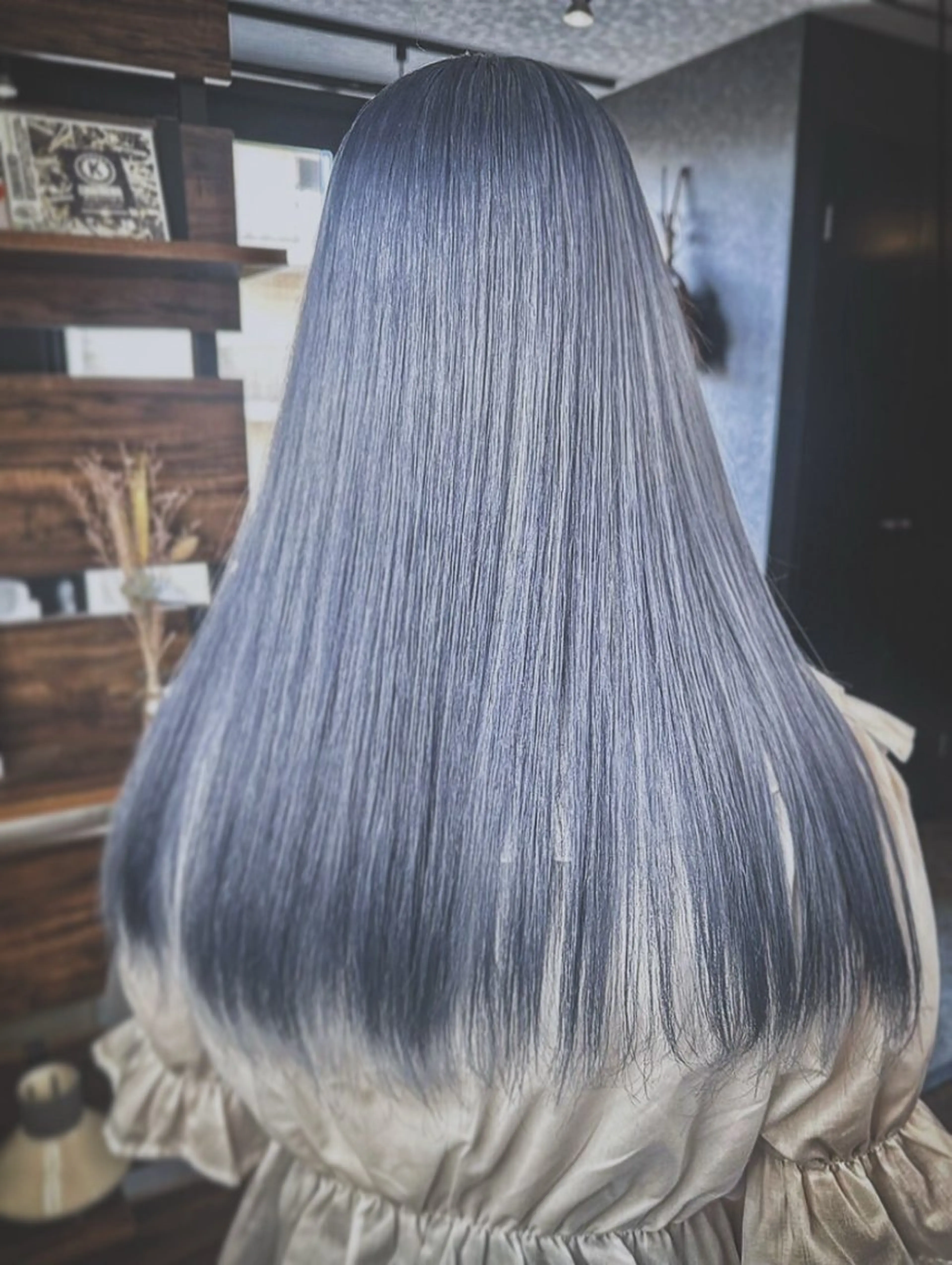 セミロング カラー エクステ×ブリーチ 😈一ノ瀬千暁😈のヘアスタイル