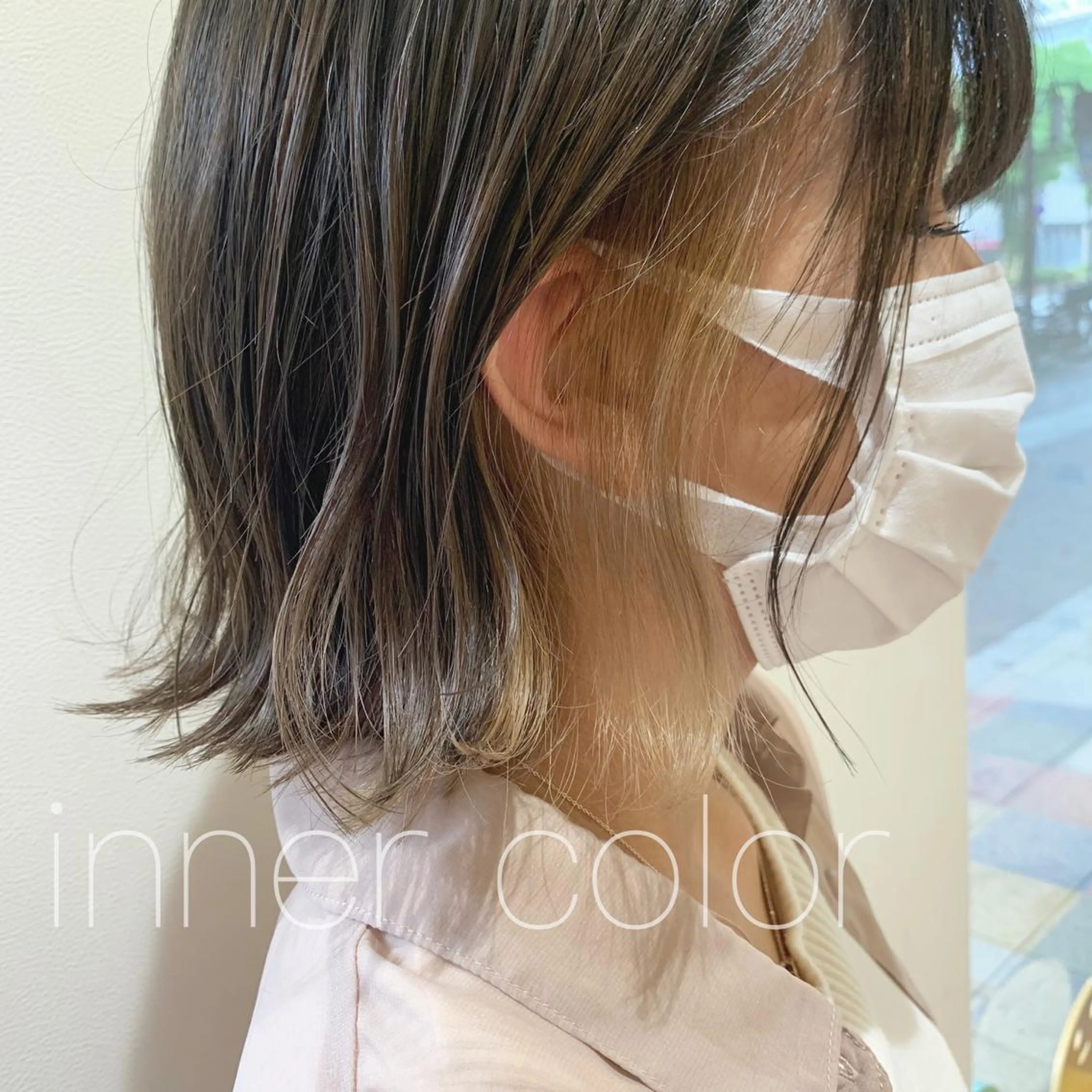 ショート 透明感カラー 金村真子のヘアスタイル