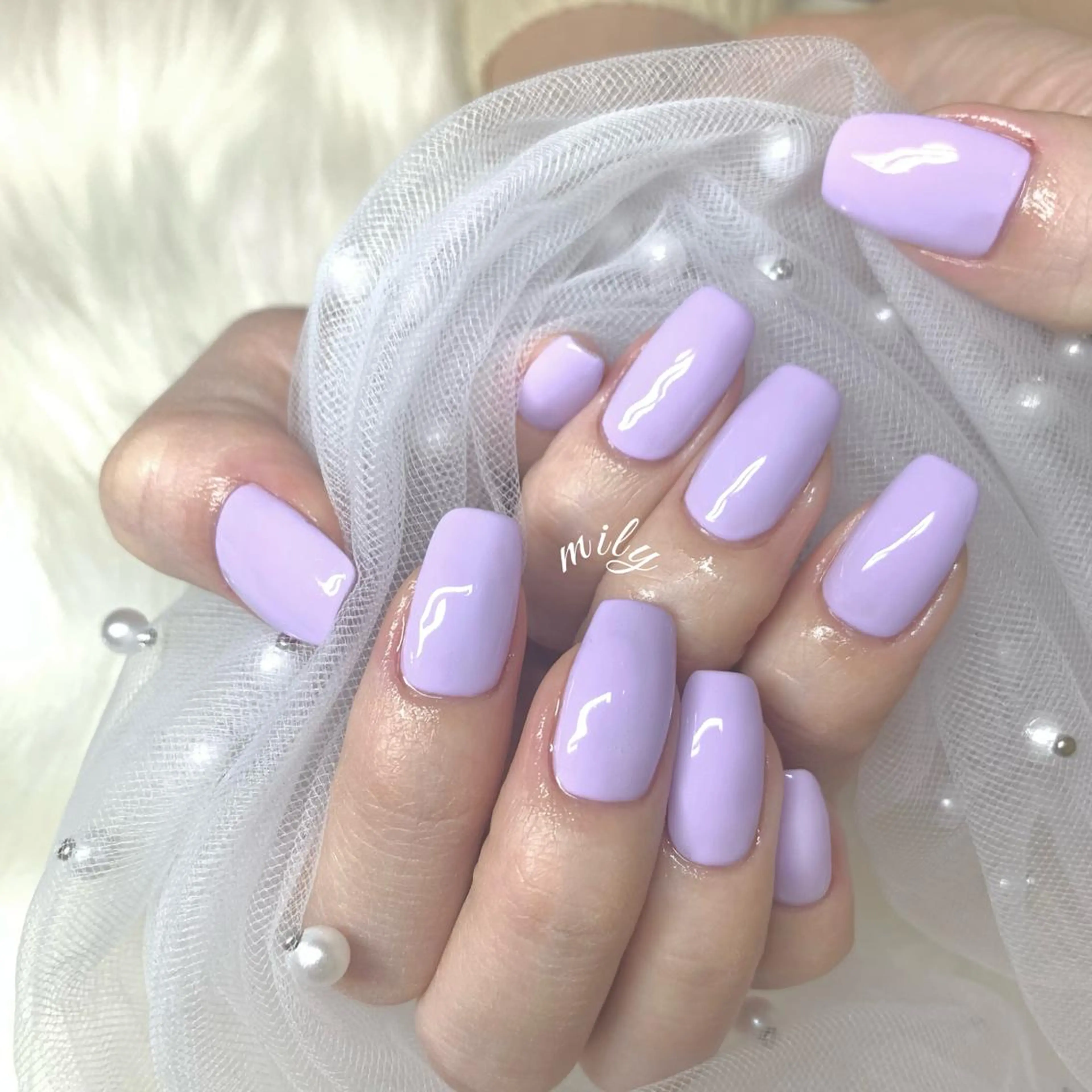 ネイル オーロラネイル 成人式 フレンチネイル ジェルネイル ガーリー 韓国ネイル☁️ haruna🌛のネイルデザイン