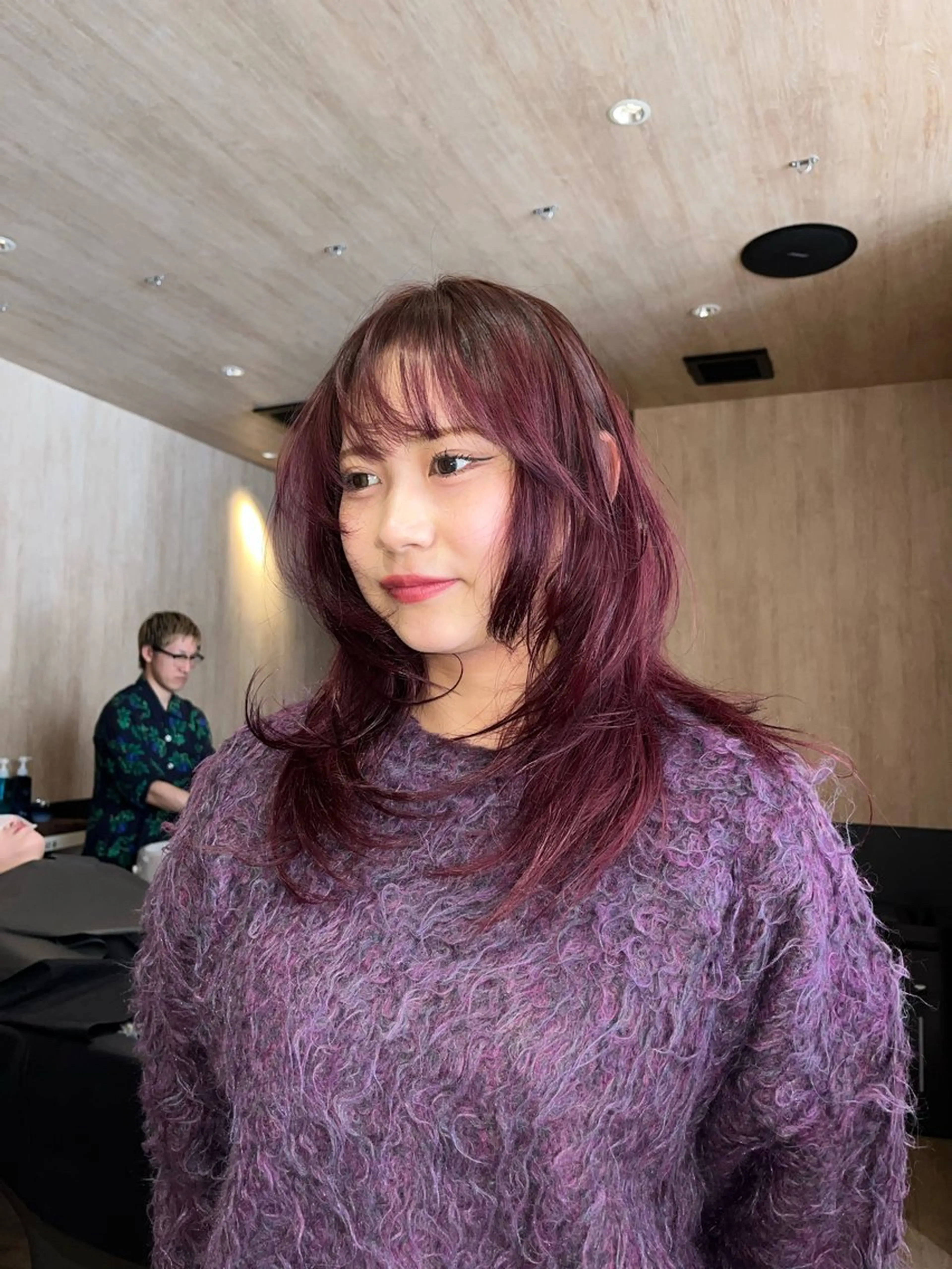 ミディアム カラー ブリーチ ケアブリーチ デザインカラー ハイトーンカラー レッドカラー 産休中です 艶カラー♡オカのヘアスタイル