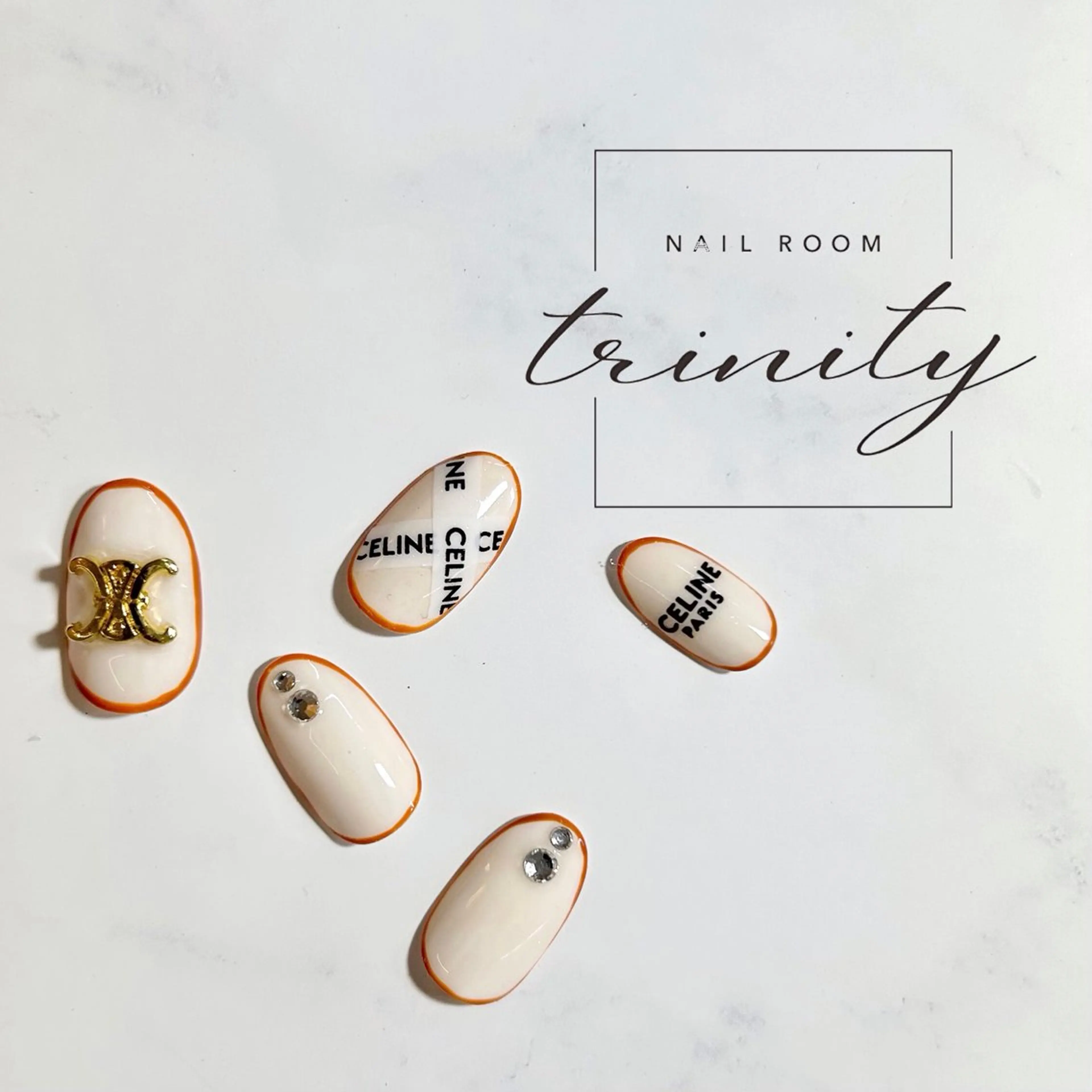 マツエク・マツパ Trinity staffのネイルデザイン