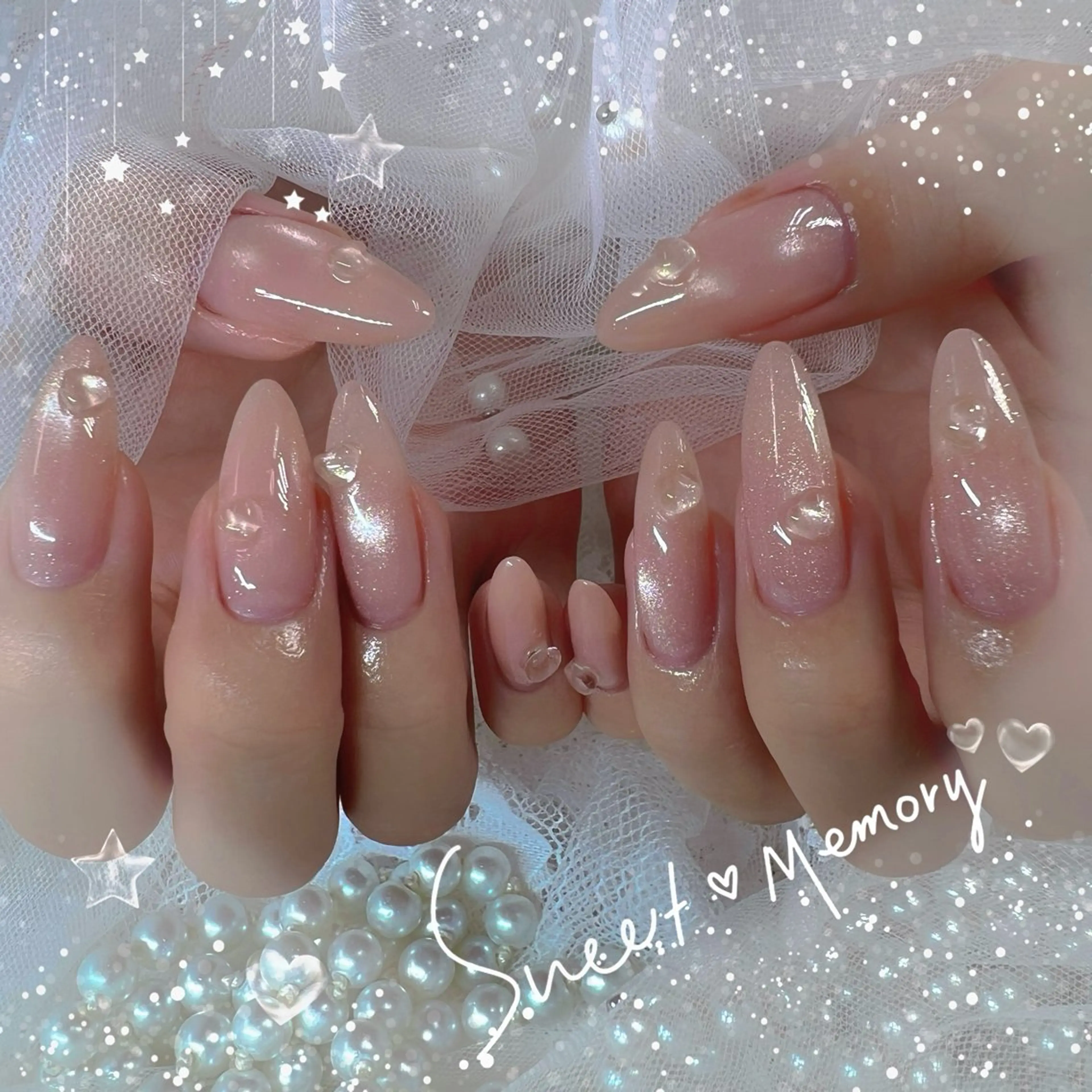 ネイル チークネイル フレンチネイル ガーリー ガラスフレンチ グラデーション ハンドネイル ハンドケア Chill Nailsalonのネイルデザイン