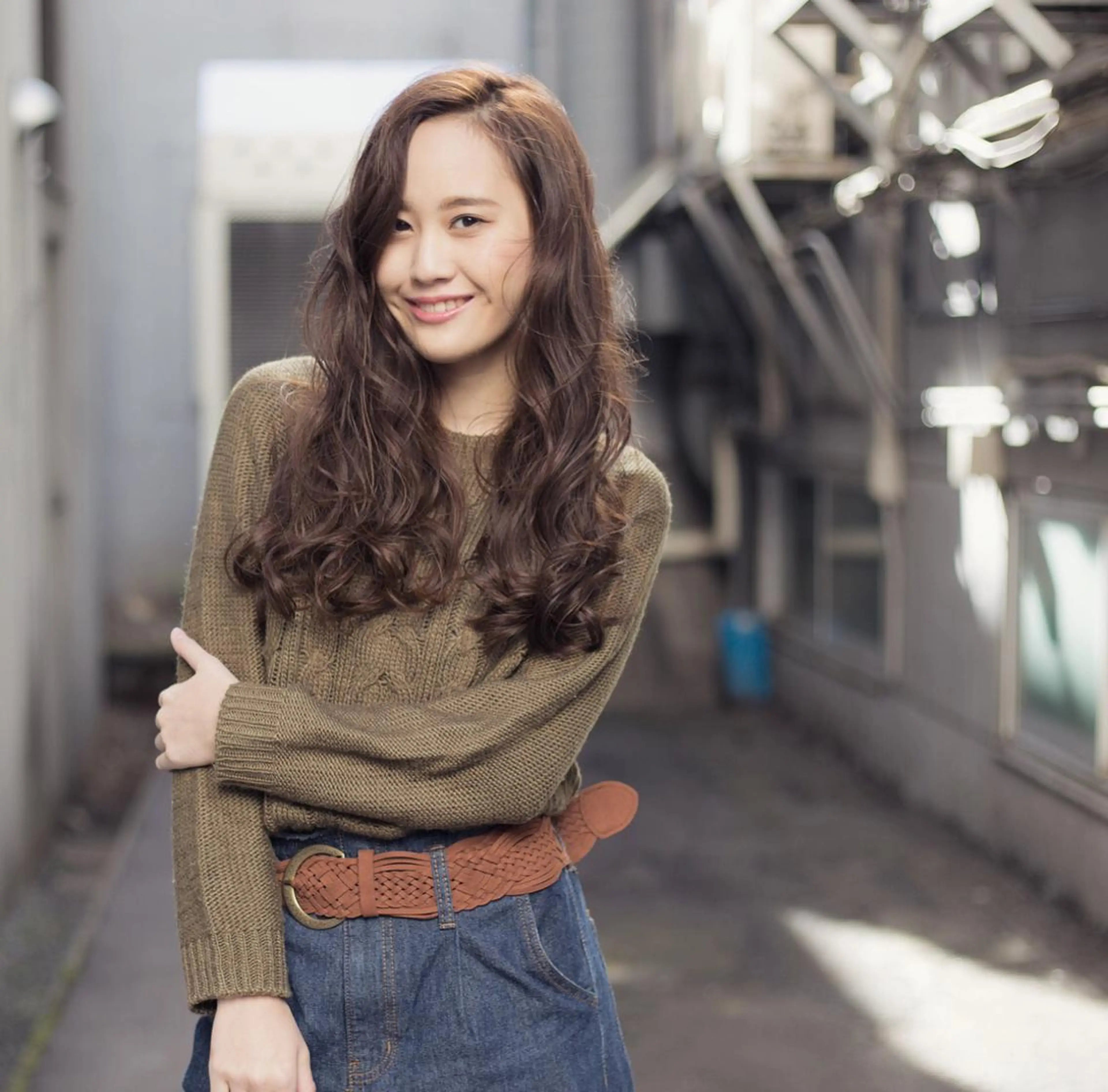 ロング カラー ブリーチ 透明感カラー グレージュ ブリーチなしカラー 似合わせカット toiro by lien hair atelier所属・池田 真由美のヘアスタイル