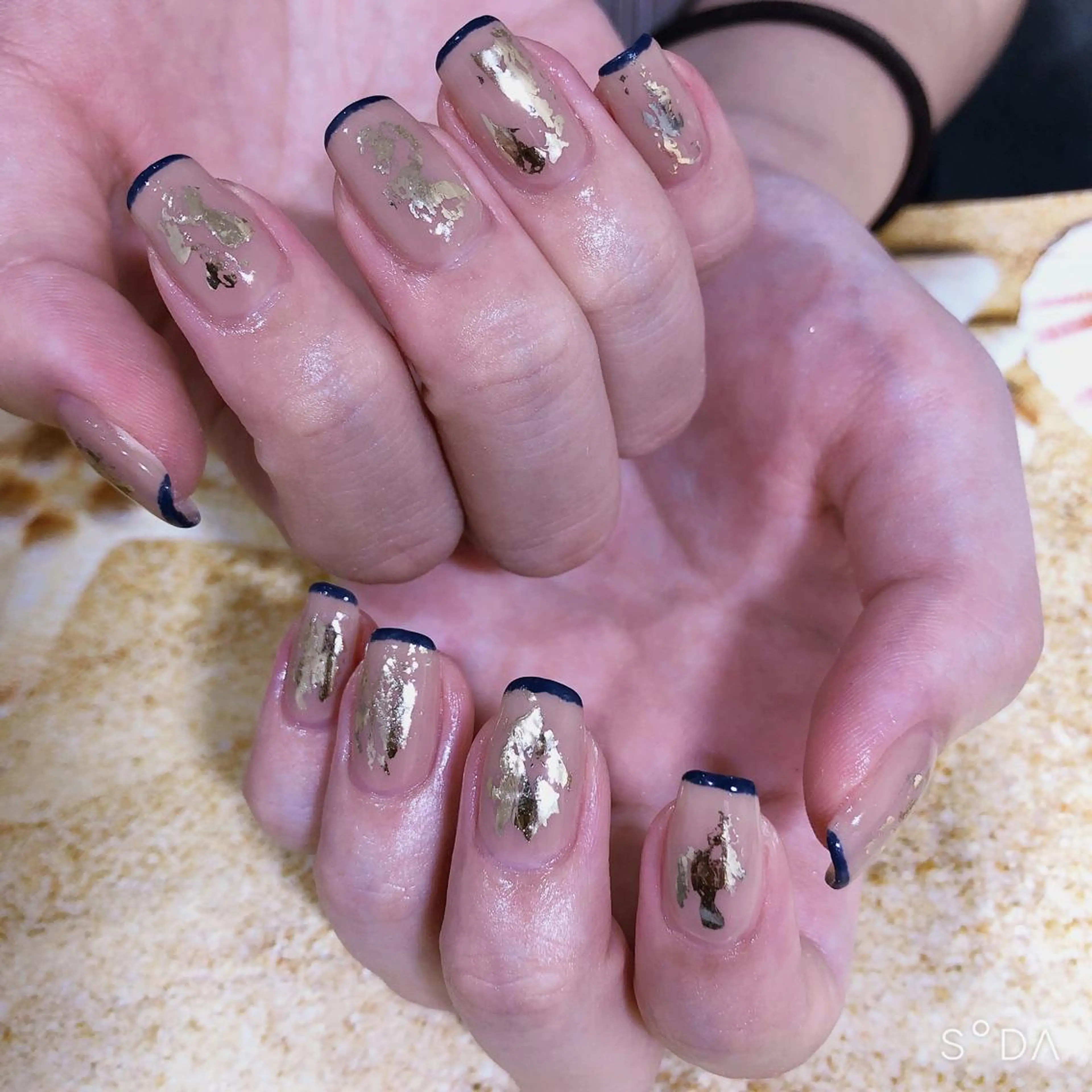 ネイル ニュアンスネイル ハンドネイル 吉野✨ ネイルデザイナー✨のネイルデザイン