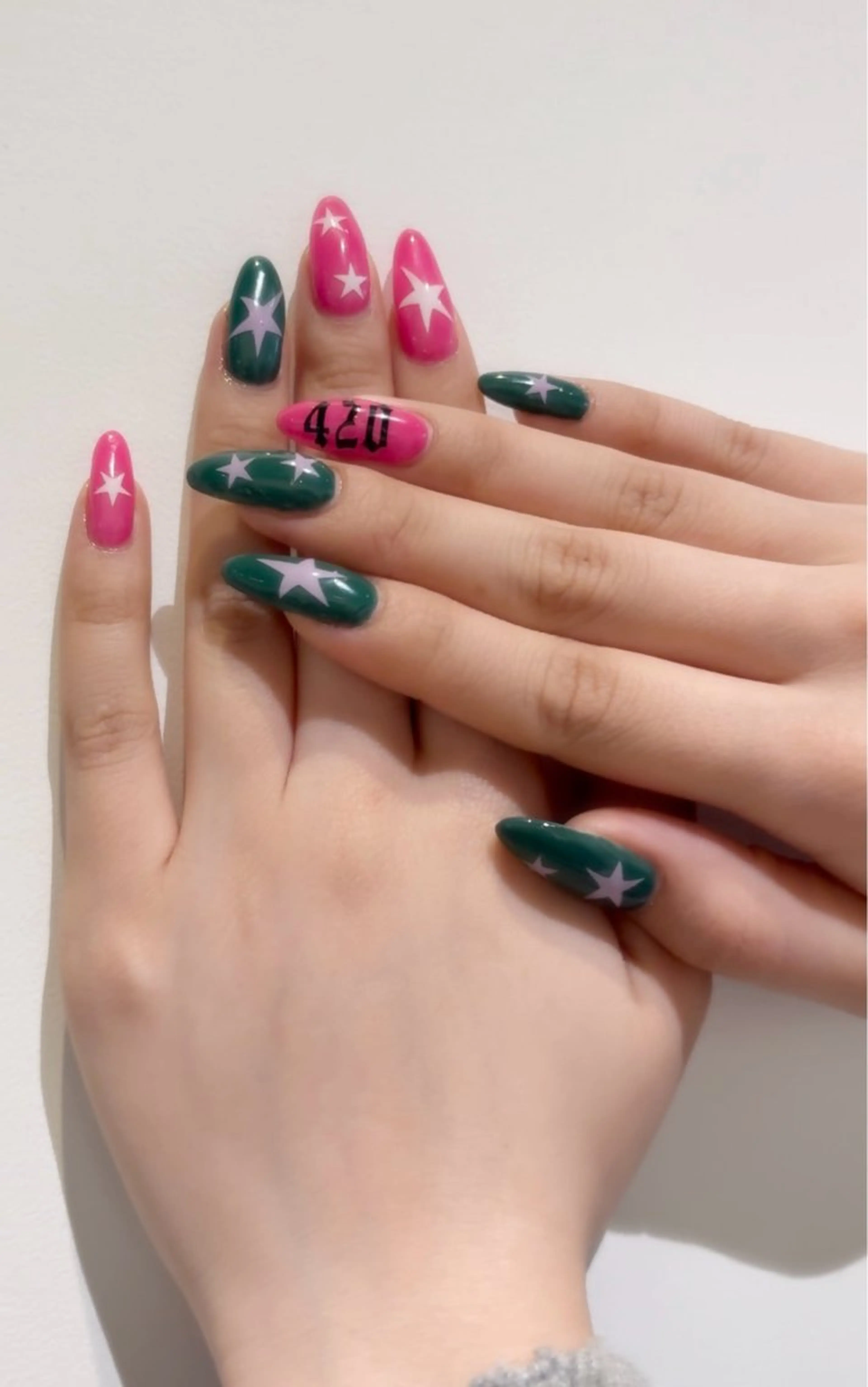 ネイル モンタナ nailのネイルデザイン