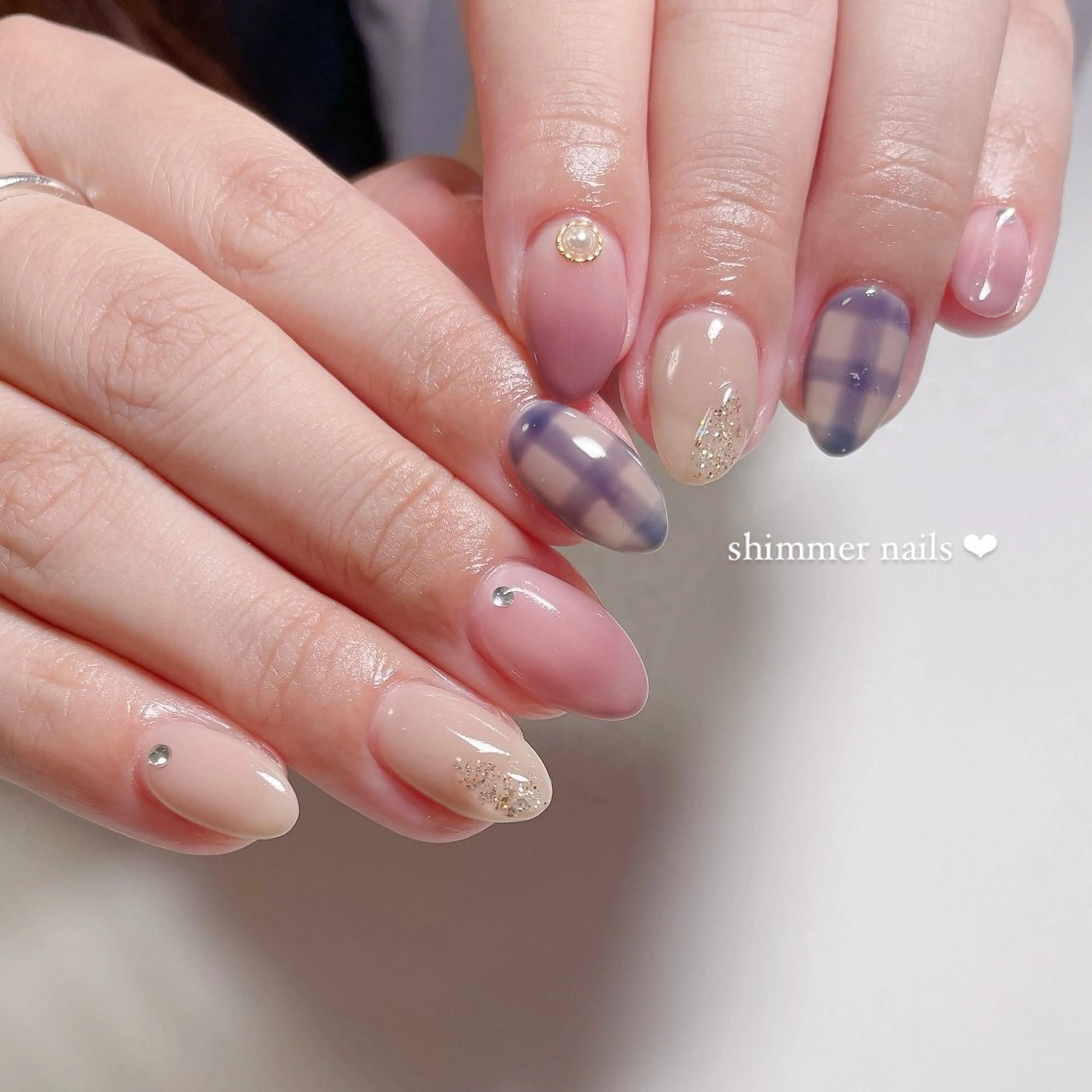 ネイル shimmer nailsのネイルデザイン