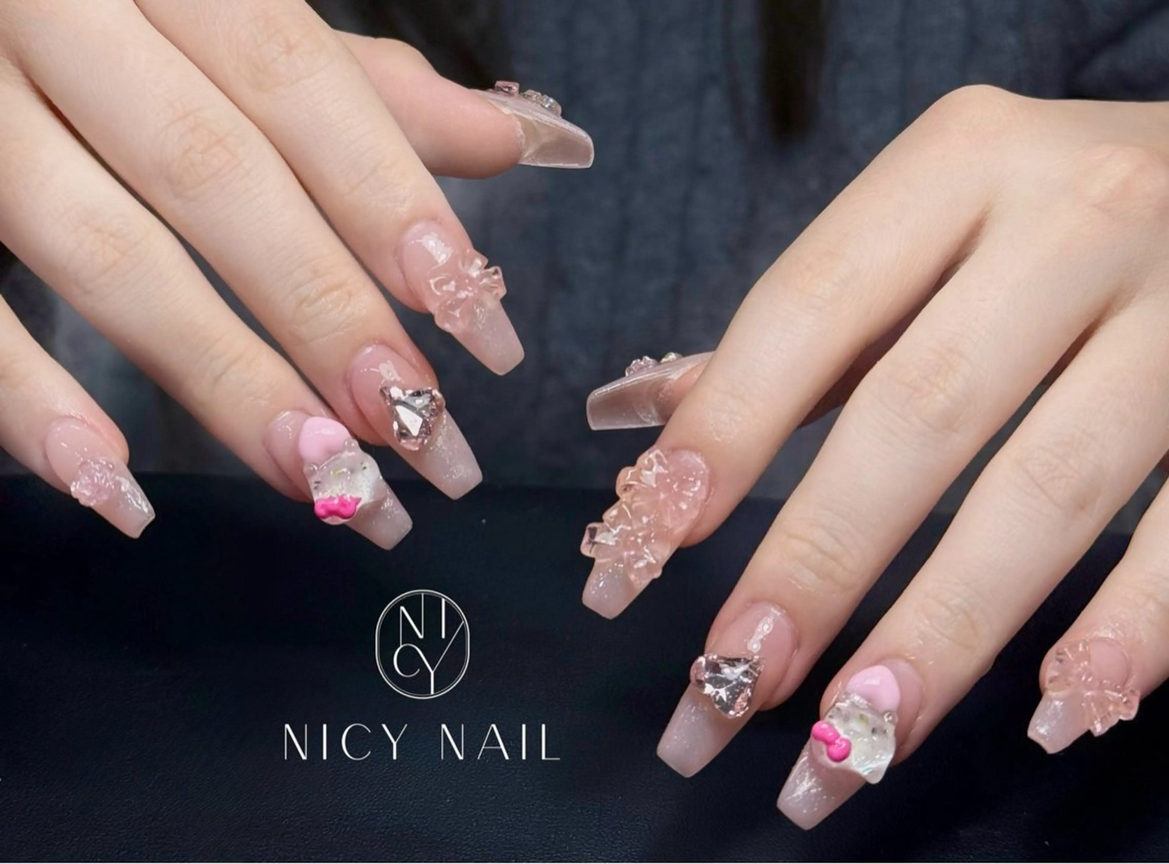 ネイル アートネイル オーロラネイル ブルー チークネイル フットネイル ハンドネイル Anna_ Nicy Nailのネイルデザイン
