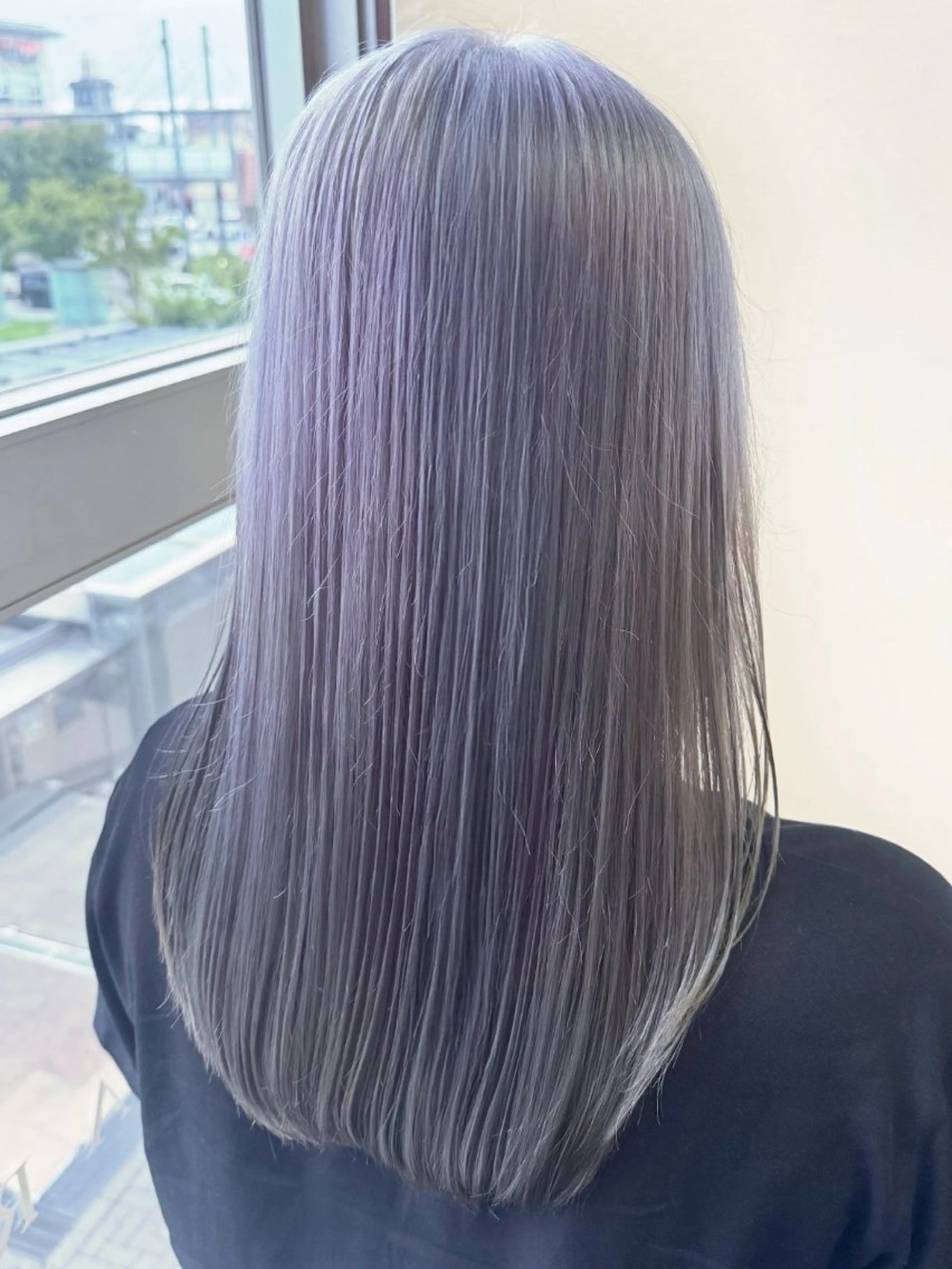 ロング 透明感color ハイトーン✨みくりのヘアスタイル