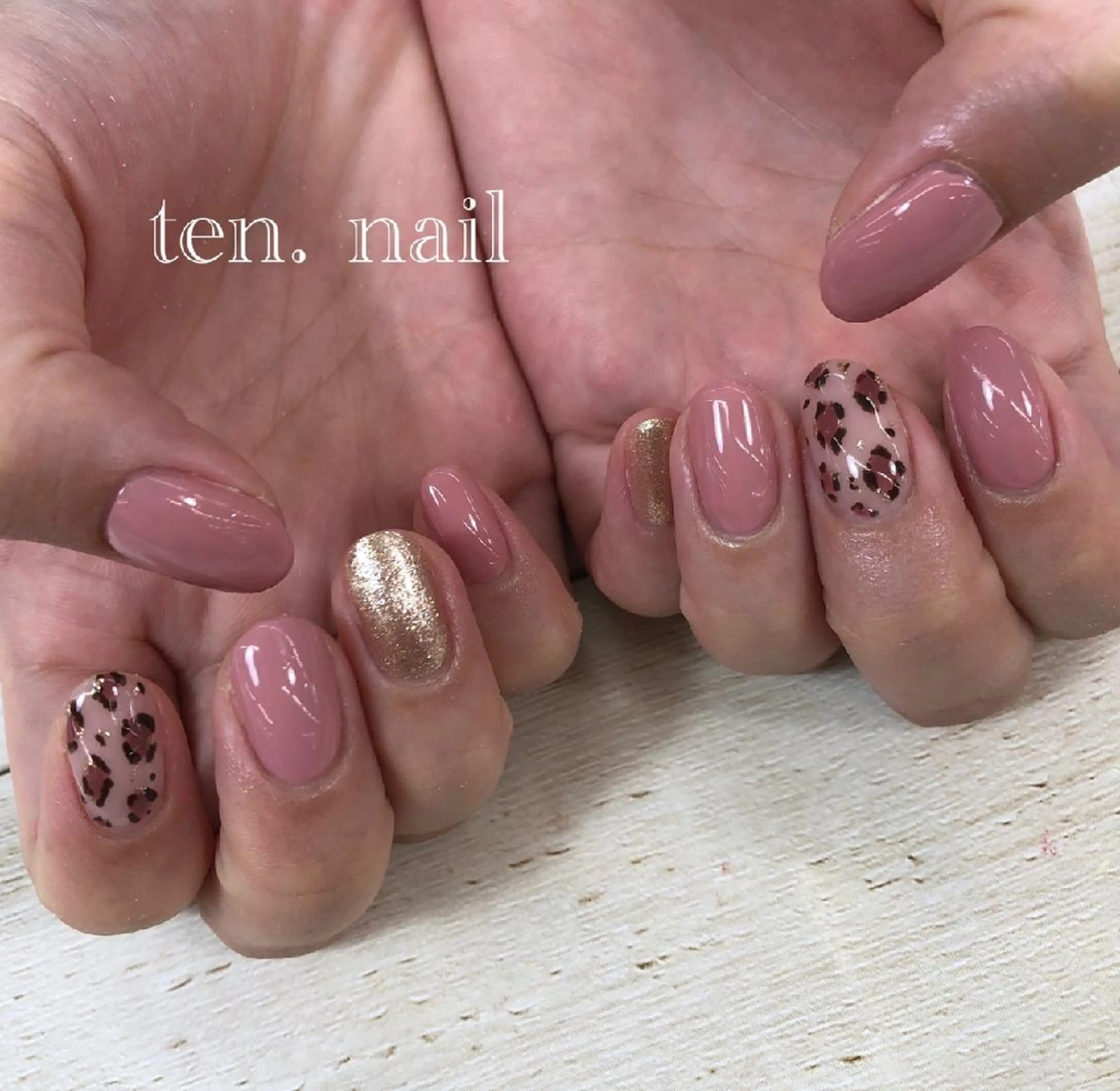 ネイル アニマル柄 アートネイル ten. nailのネイルデザイン