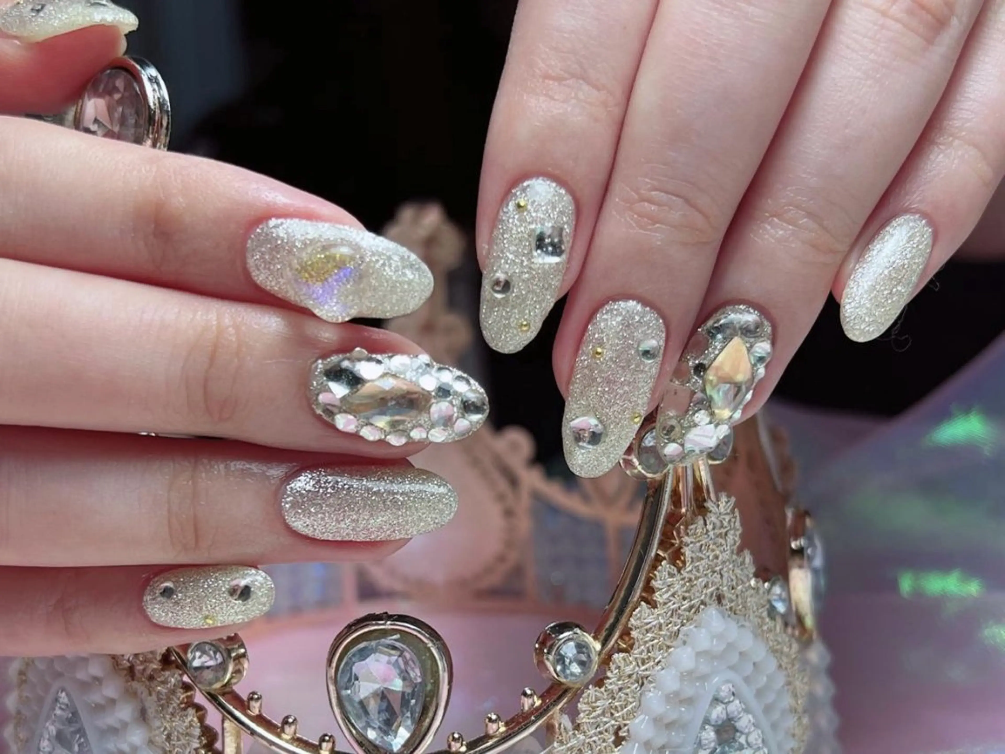 メンズ ネイル アートネイル フレンチネイル ジェルネイル キラキラネイル パラジェル Bloom スカルプ専門店のネイルデザイン