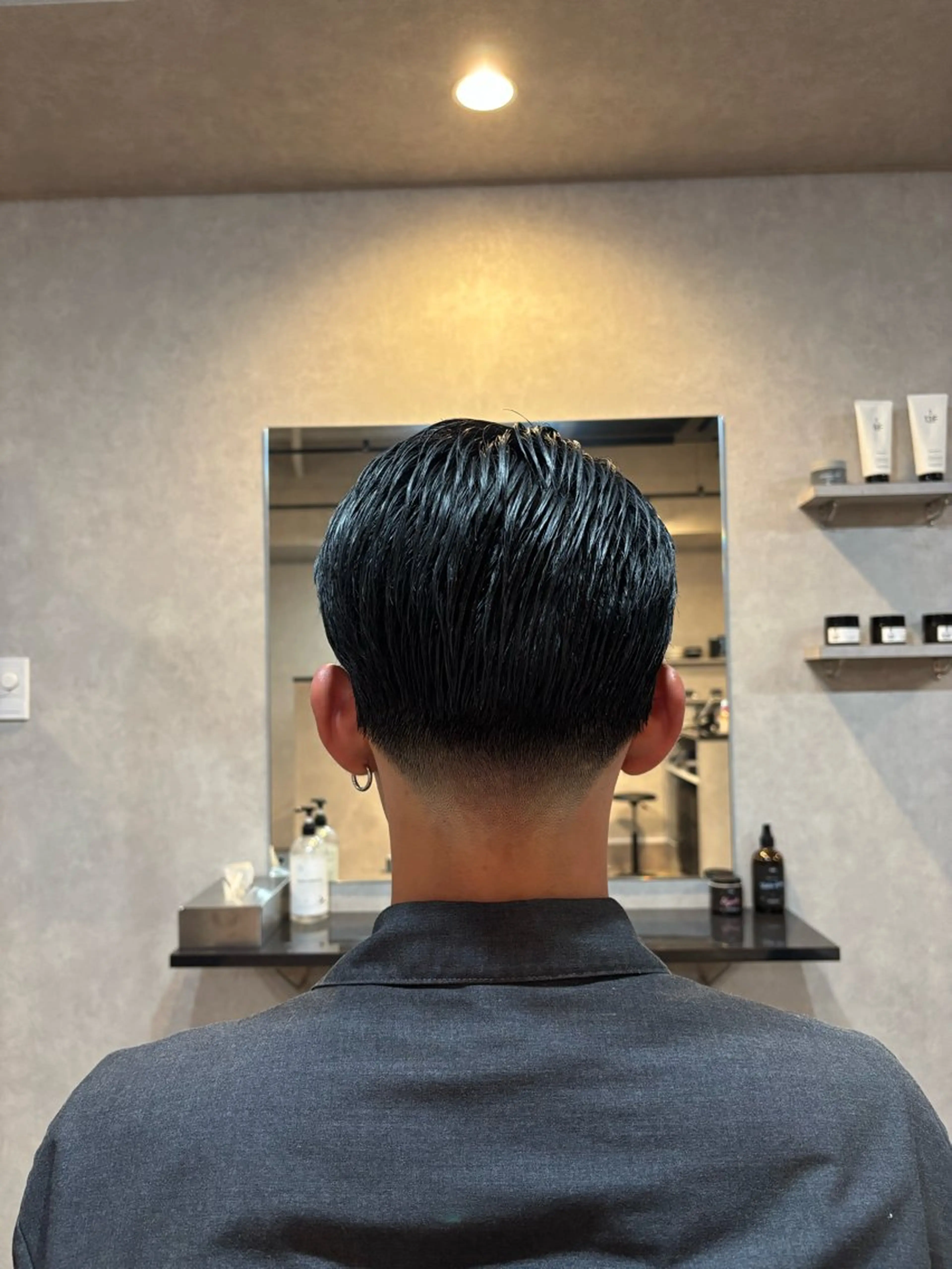 ショート メンズ フェードカット 刈り上げ 林 直樹のヘアスタイル