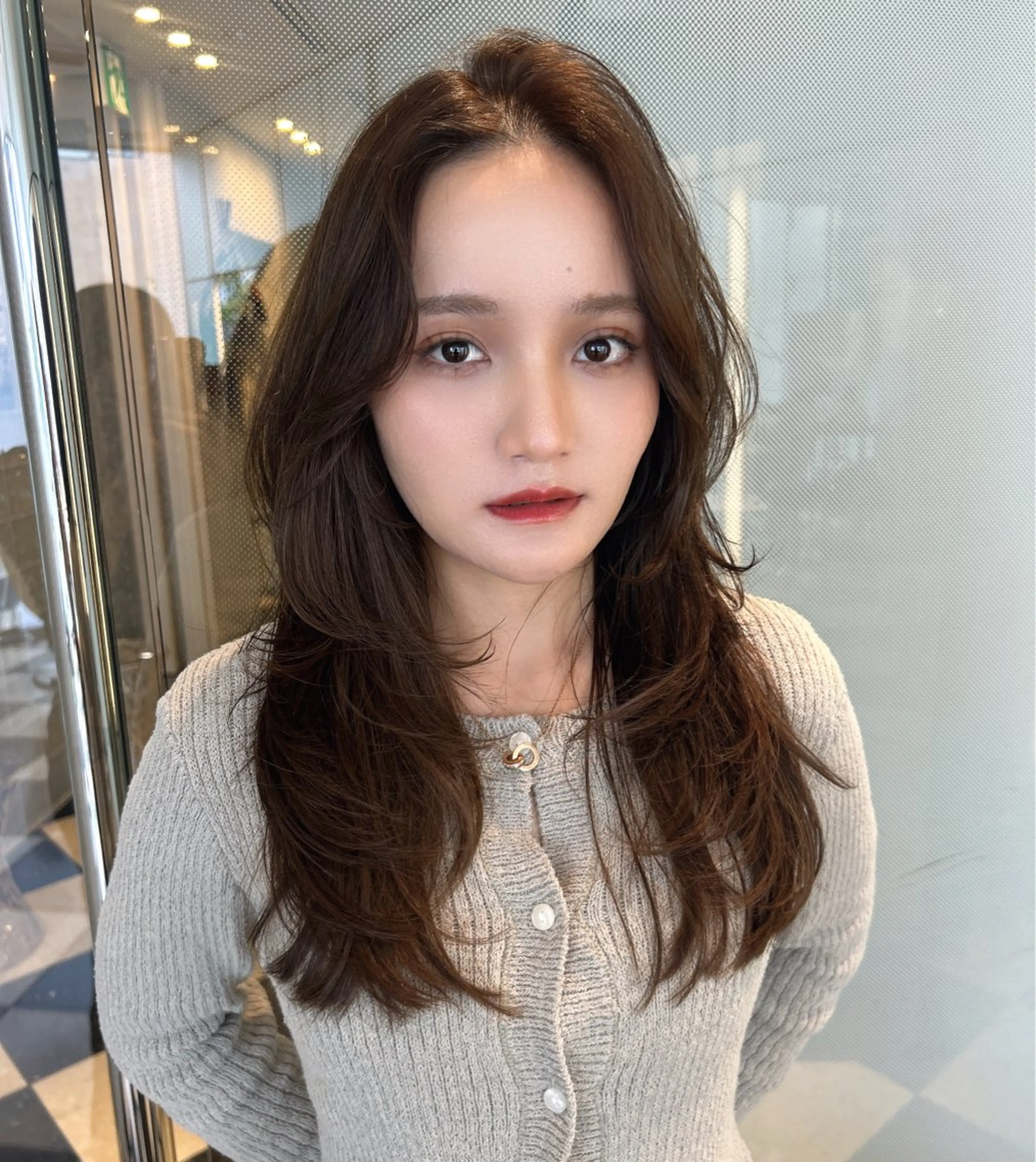 ロング レイヤーカット ワンホンレイヤー 高山沙来/ストレート パーマ特化/縮毛矯正のヘアスタイル