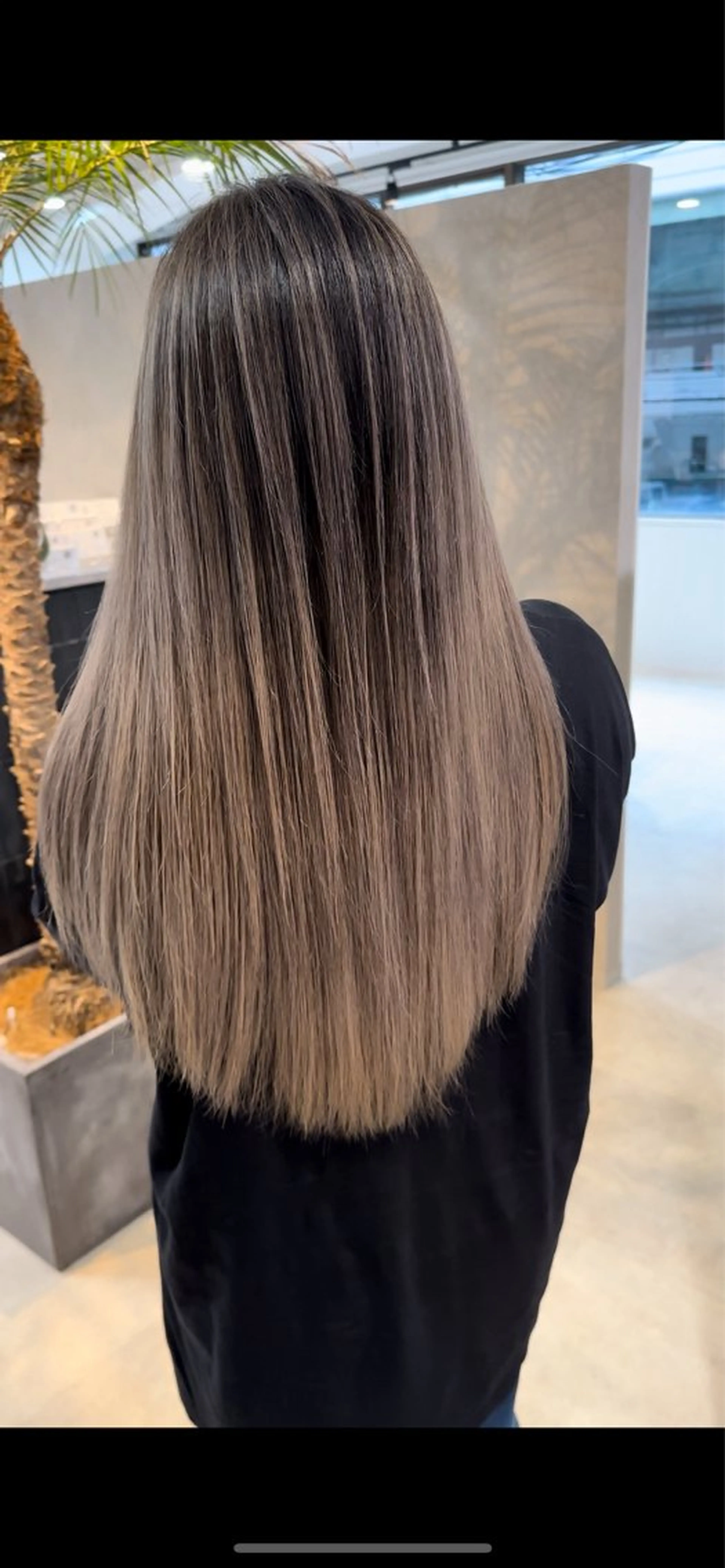 ロング レイヤーカット ヘアカラー 木田哲平/ブロンド バレイヤージュのヘアスタイル