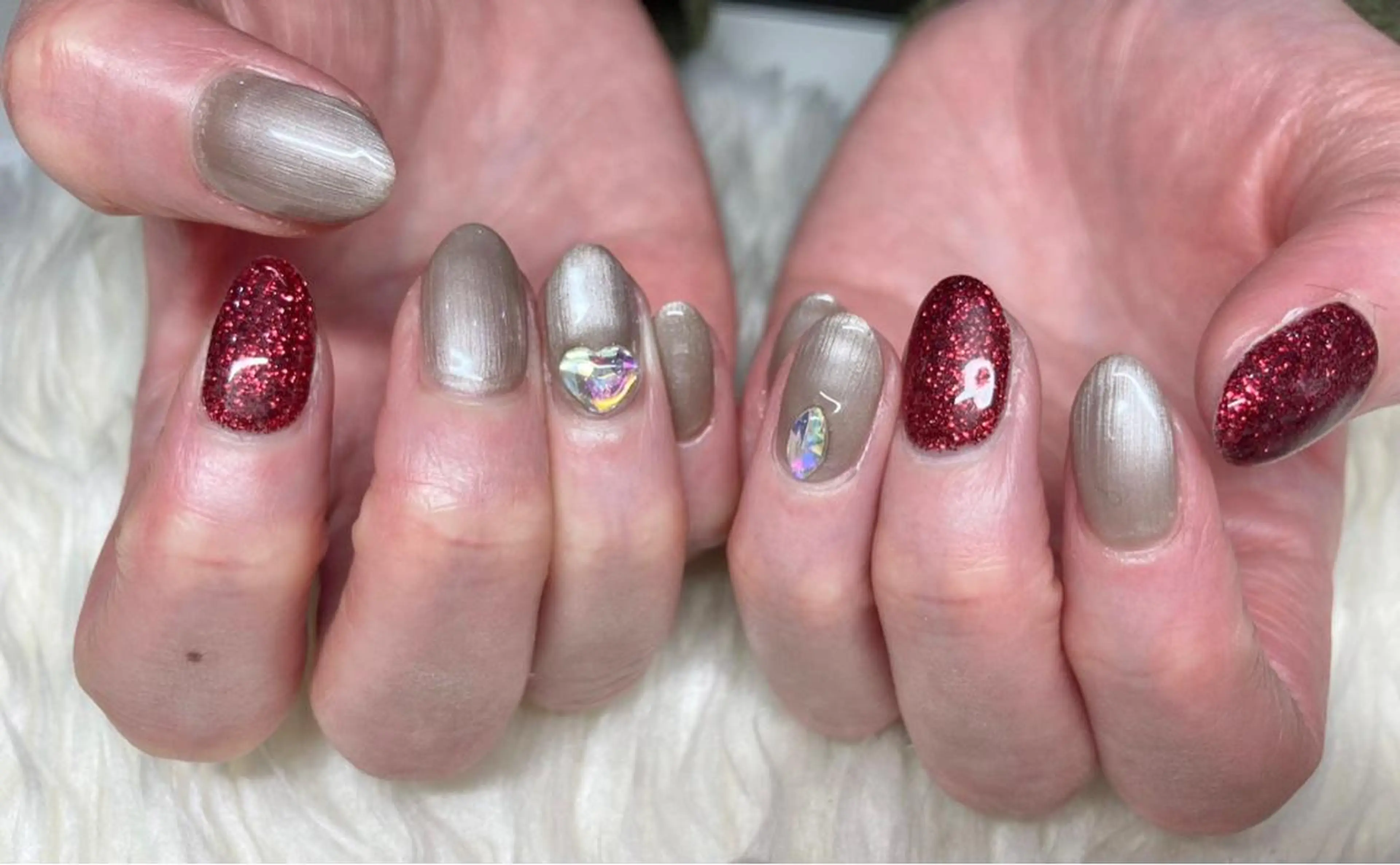 ネイル ジェルネイル パラジェル バレンタイン 冬ネイル ハンドネイル Nail&eye Belire 新宿のネイルデザイン