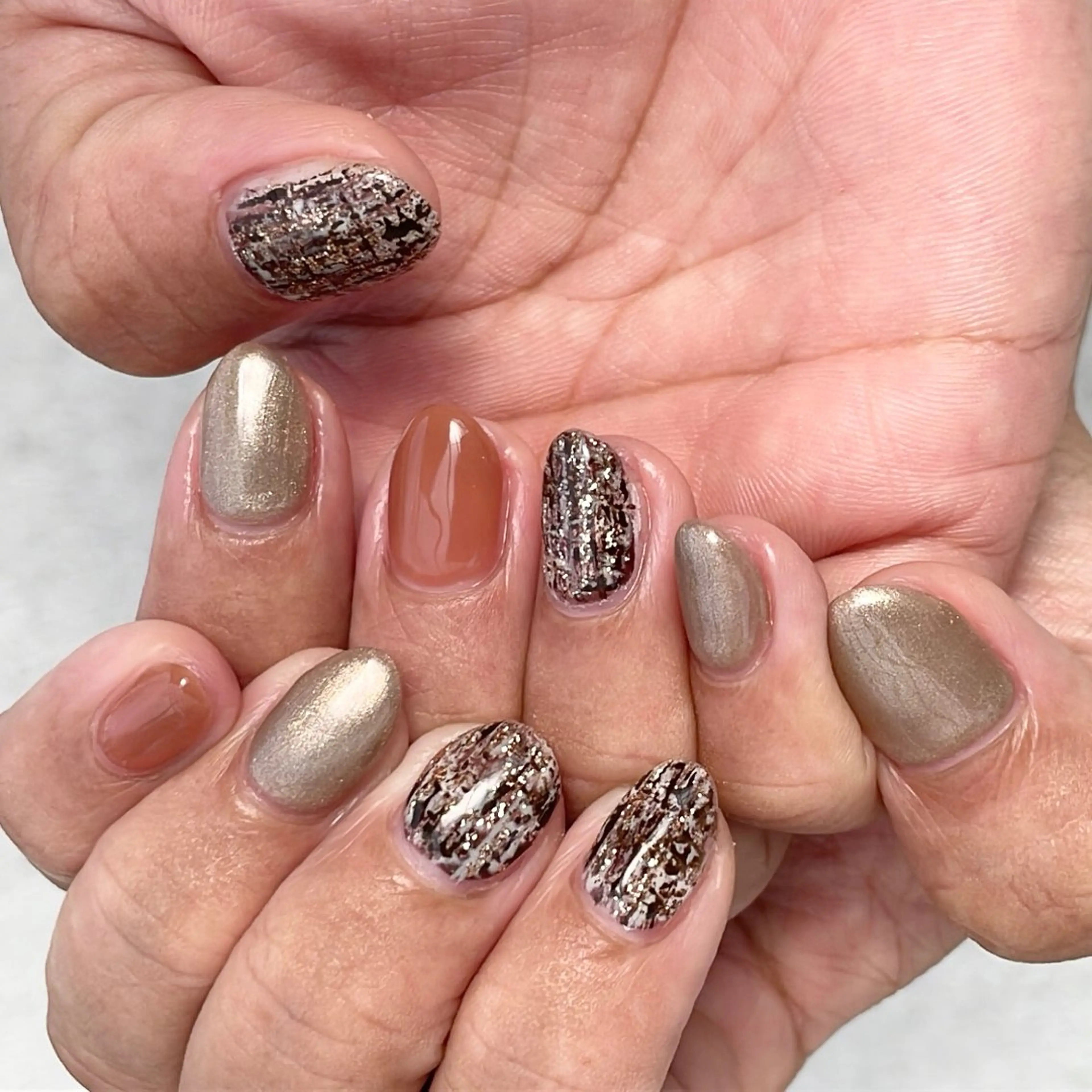 ネイル ツイードネイル gLAsse kanataniのネイルデザイン