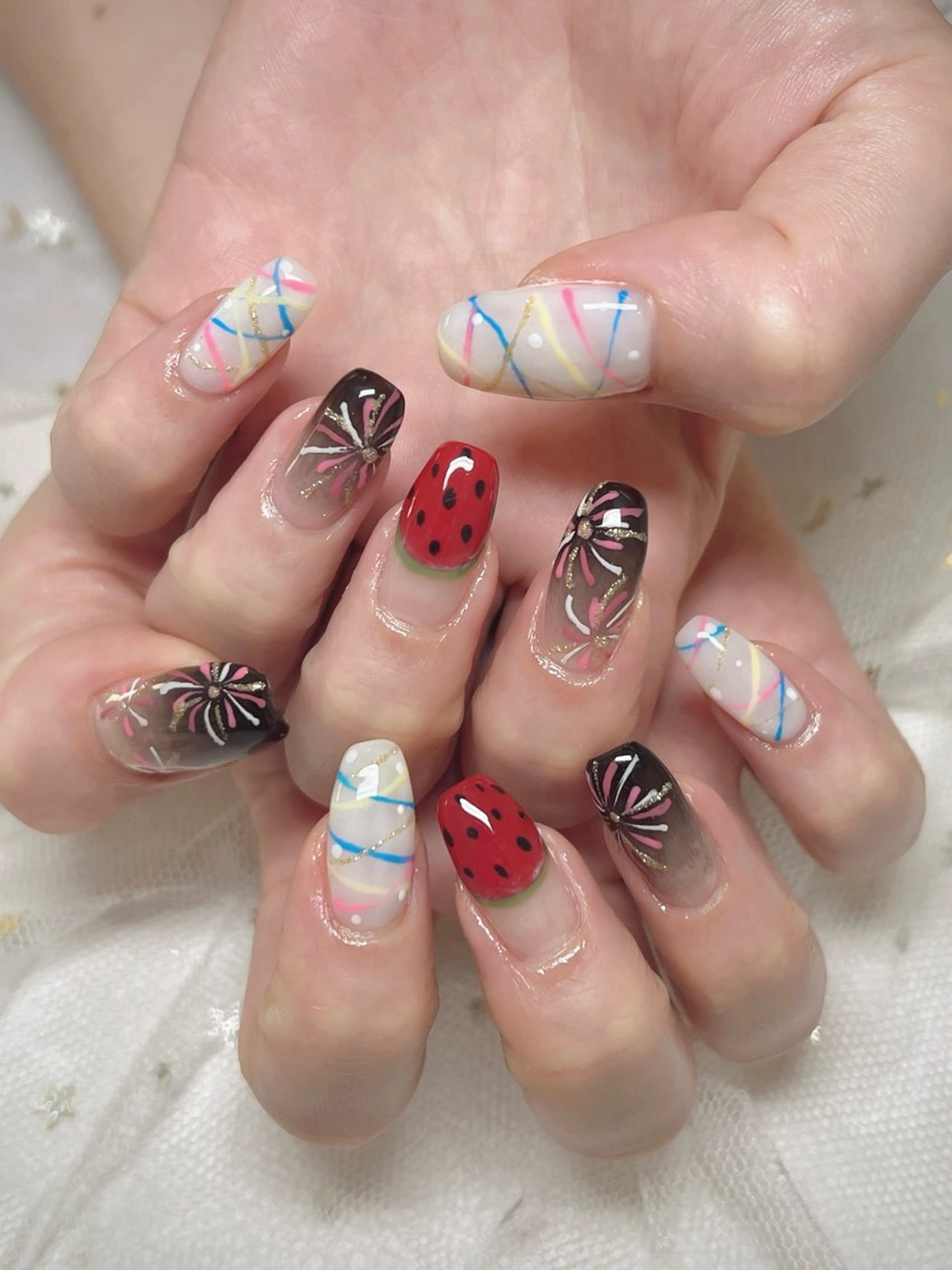 ネイル Rarity ネイルサロンのネイルデザイン