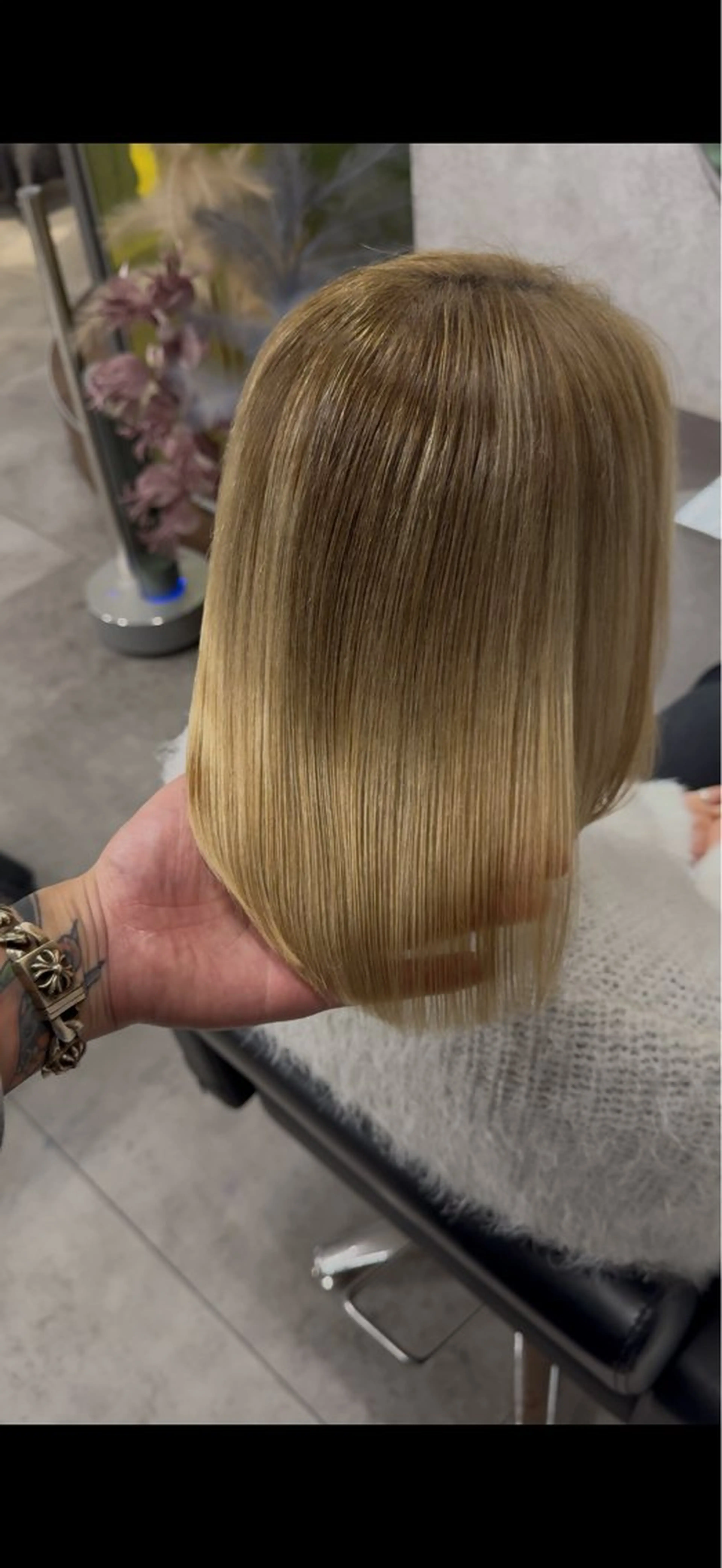 ショート 縮毛矯正 💛透明感ハイトーン /ブリーチ縮毛💛のヘアスタイル