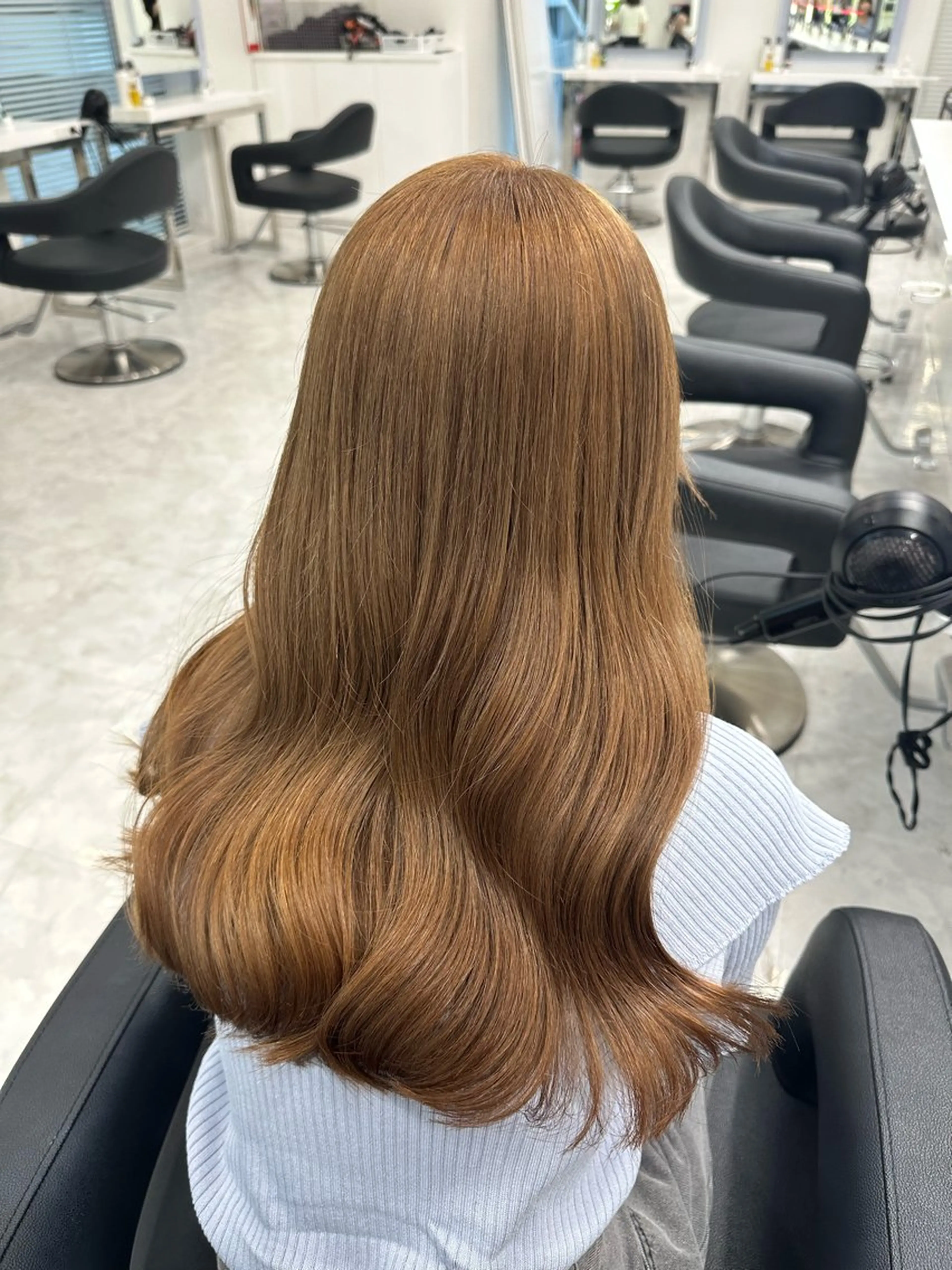 ロング アッシュ チョコレートブラウン 韓国風カラー ピンクブラウン 髪質改善 🤎MISAKI 艶髪カラー🤎のヘアスタイル