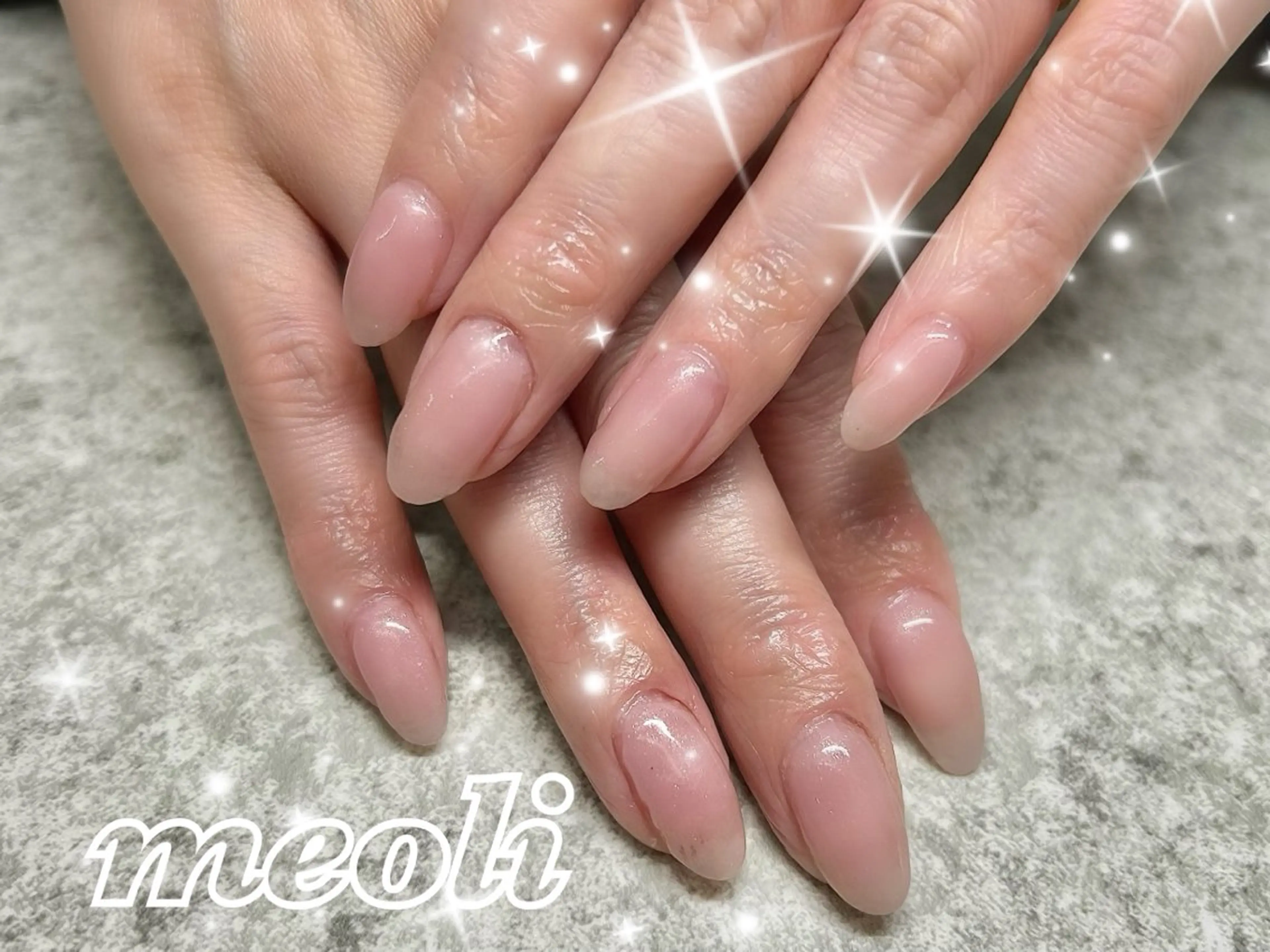 ネイル ワンカラーネイル ピンク シンプルネイル ハンドネイル nail salon meoli　アヤのネイルデザイン