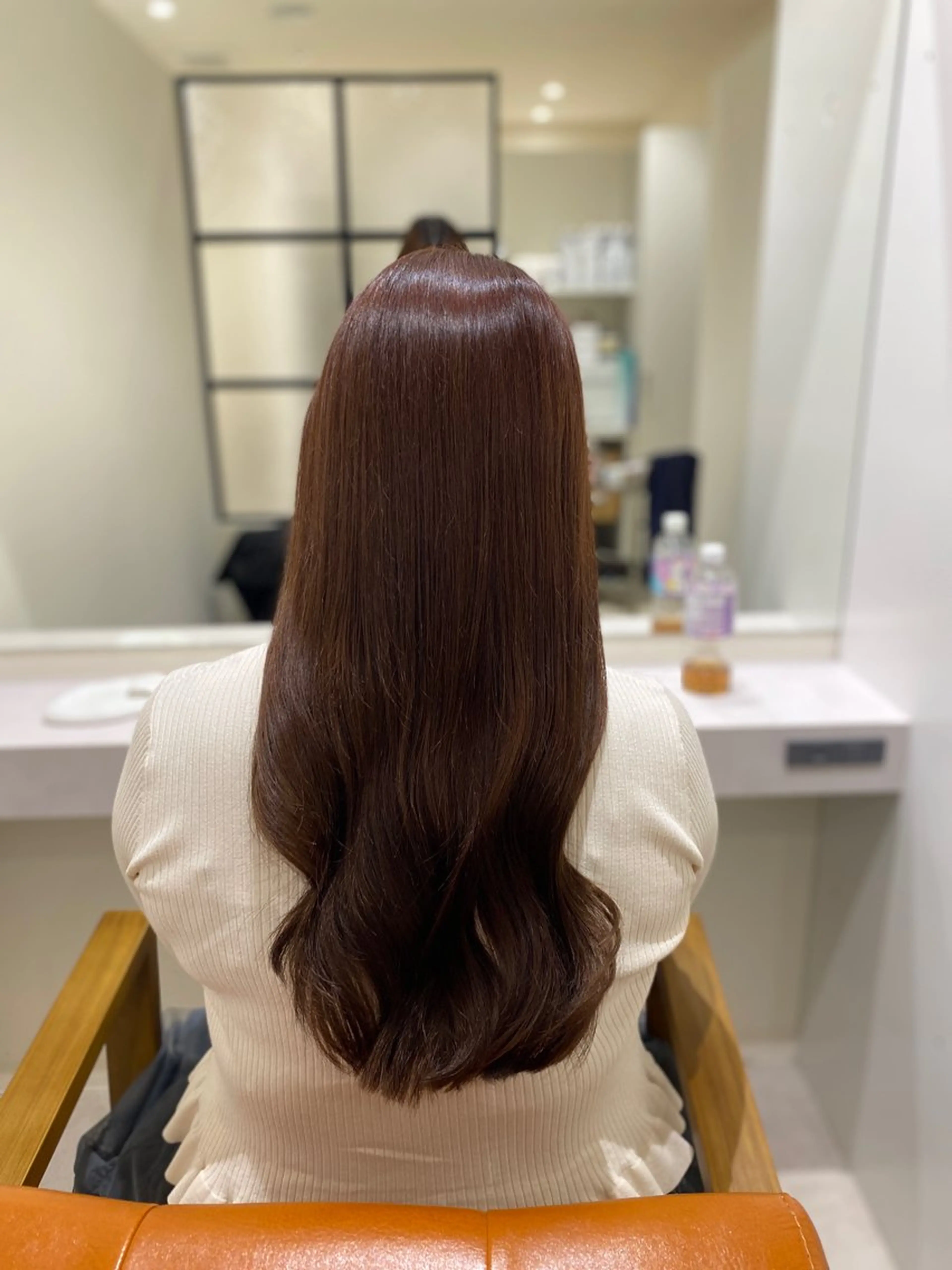 ロング カラー 松井 優佳のヘアスタイル