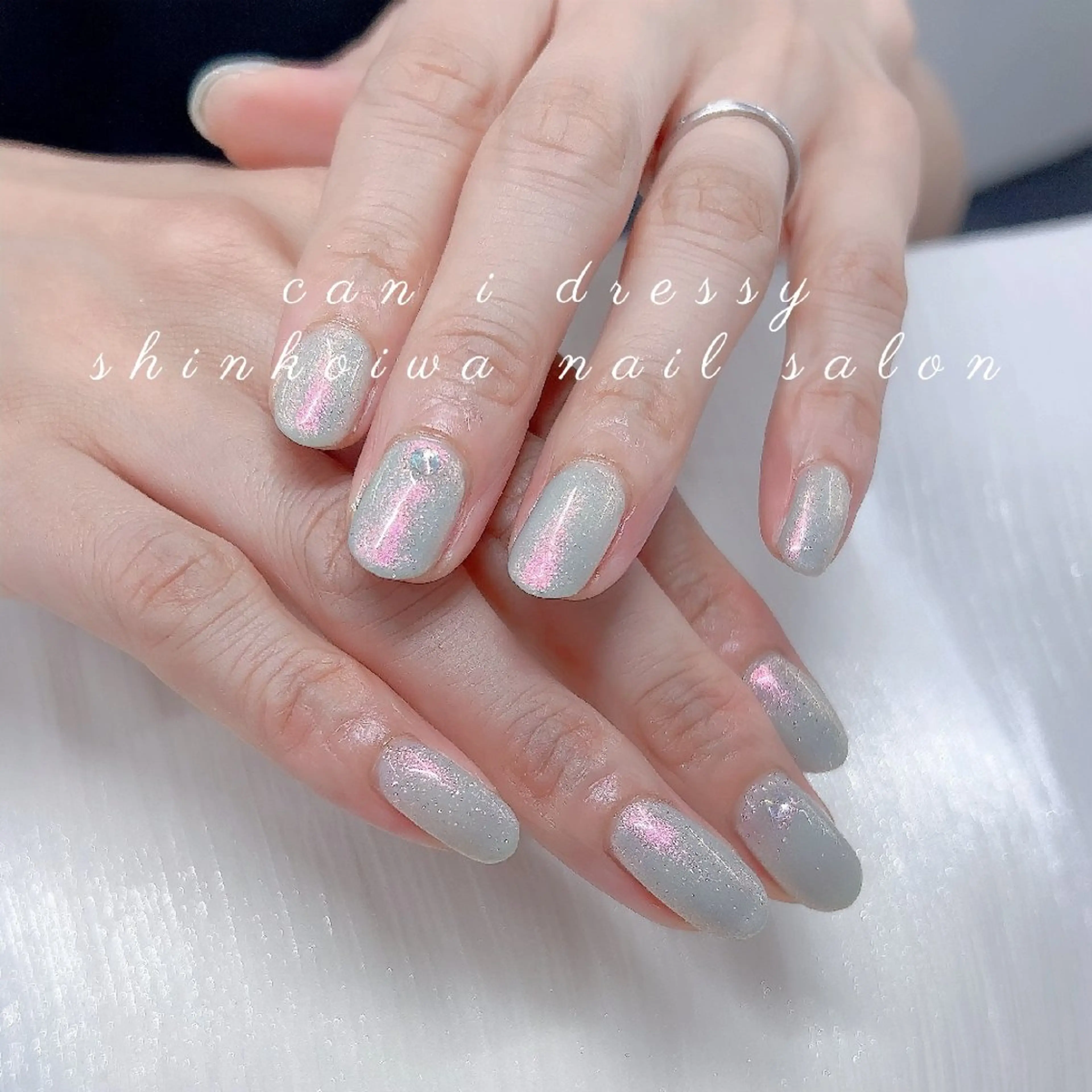 ネイル オーロラネイル グリーン ピンク ハンドネイル キャンアイドレッシー 新小岩のネイルデザイン