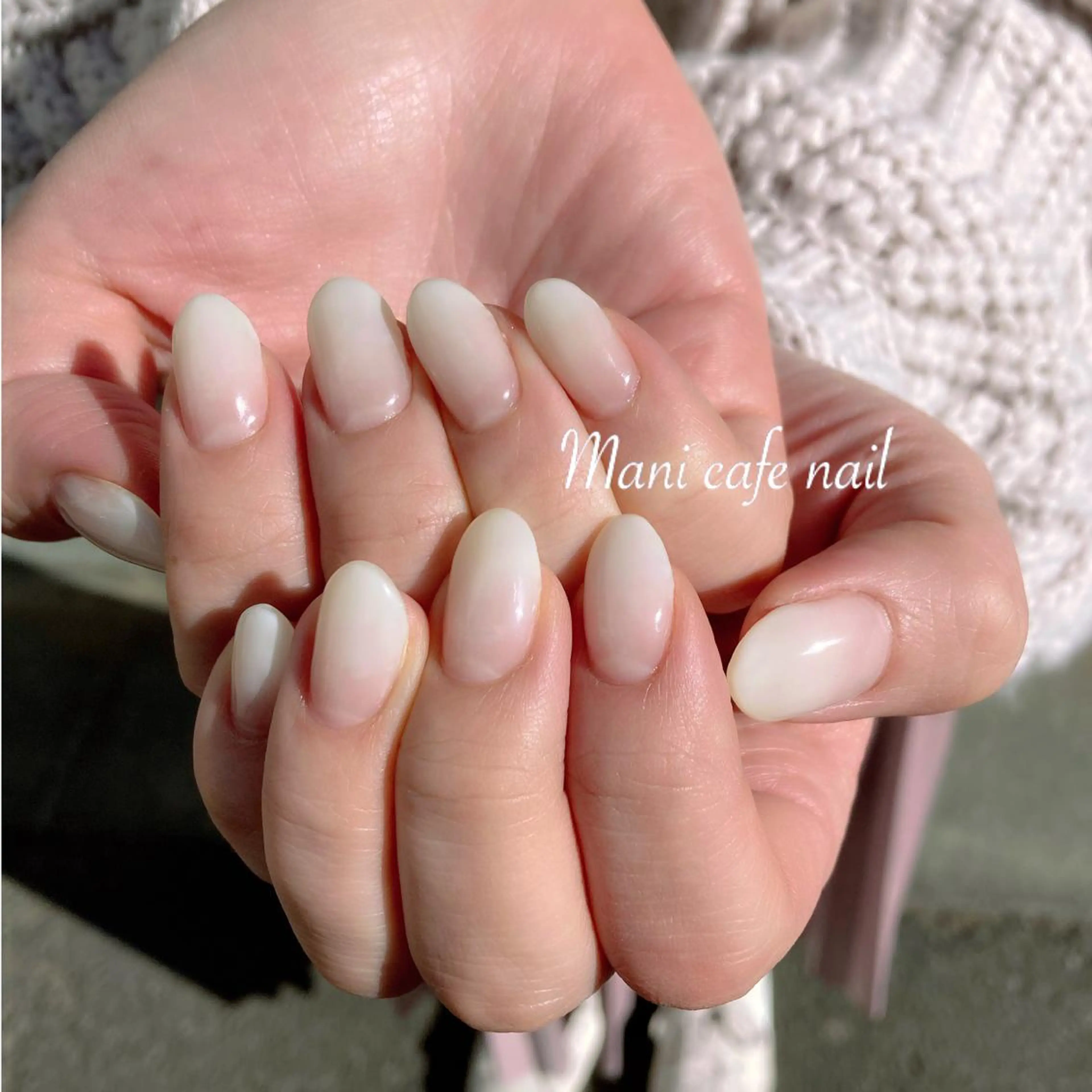 ネイル グラデーション ハンドネイル Mani cafe nailのネイルデザイン