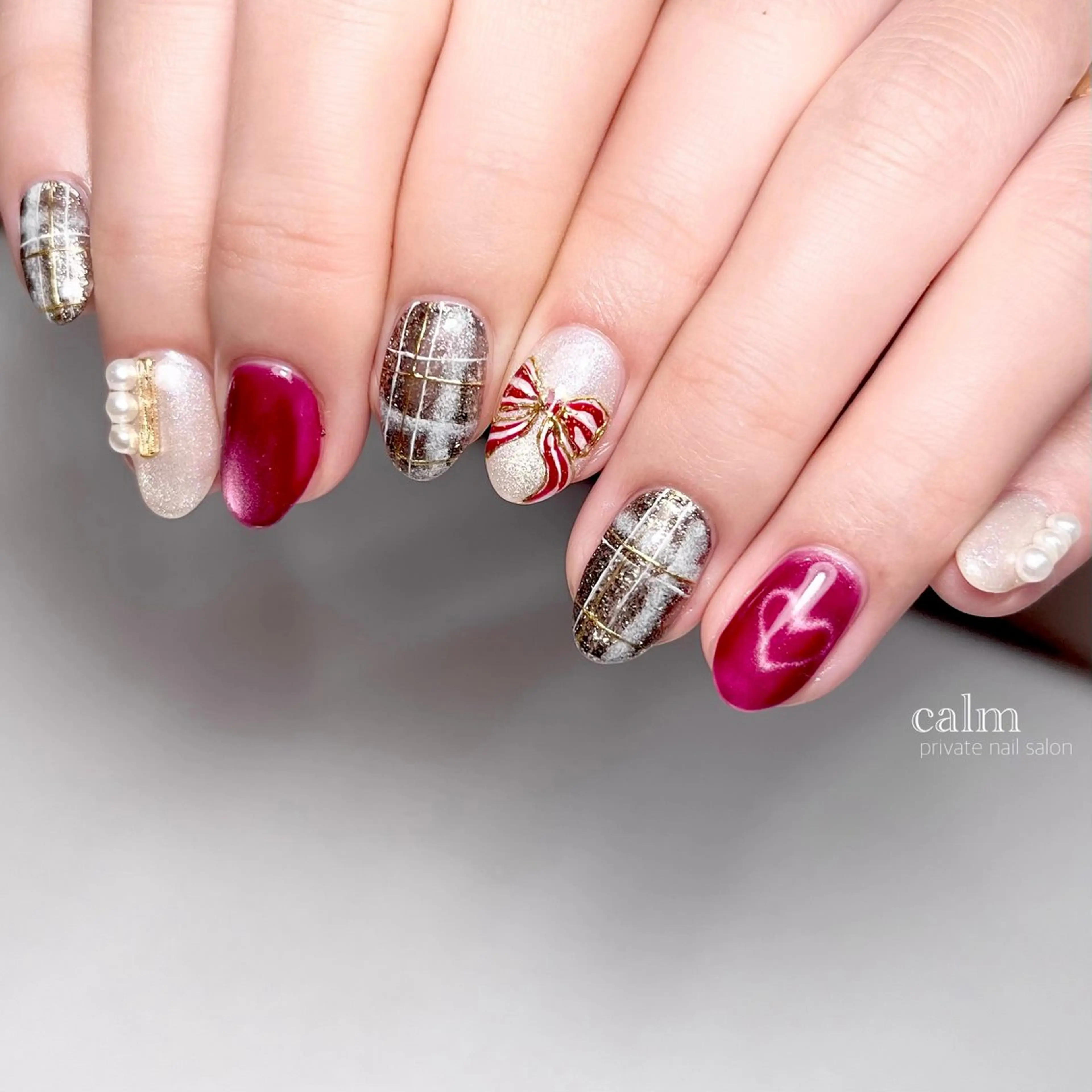 ネイル ハンドネイル calm 〔ｶｰﾑ〕のネイルデザイン