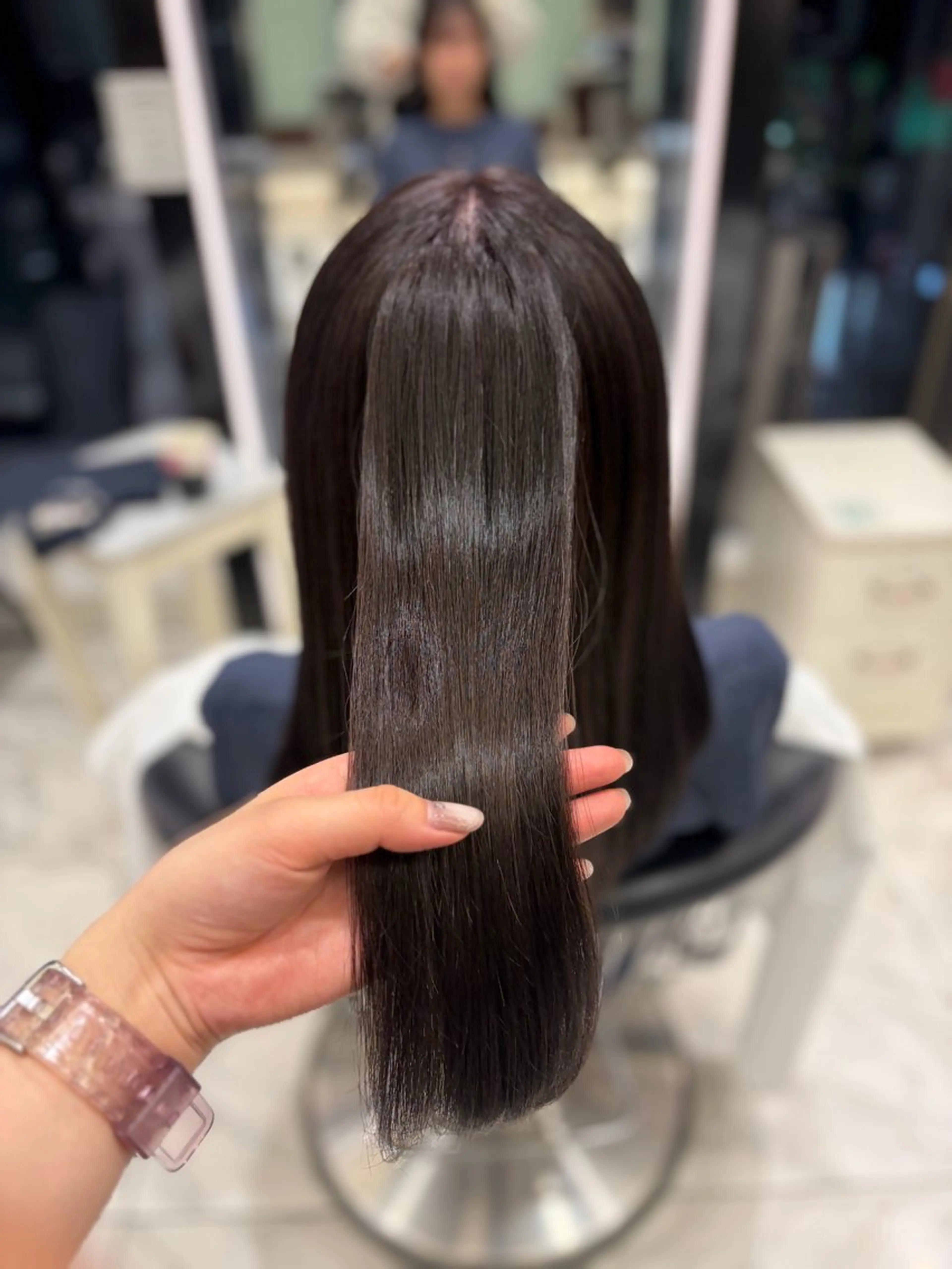 ロング パーマ 髪質改善 縮毛矯正 ストレートパーマ 縮毛矯正 🌸銀座No.1パー マ🌸いでいあやのヘアスタイル