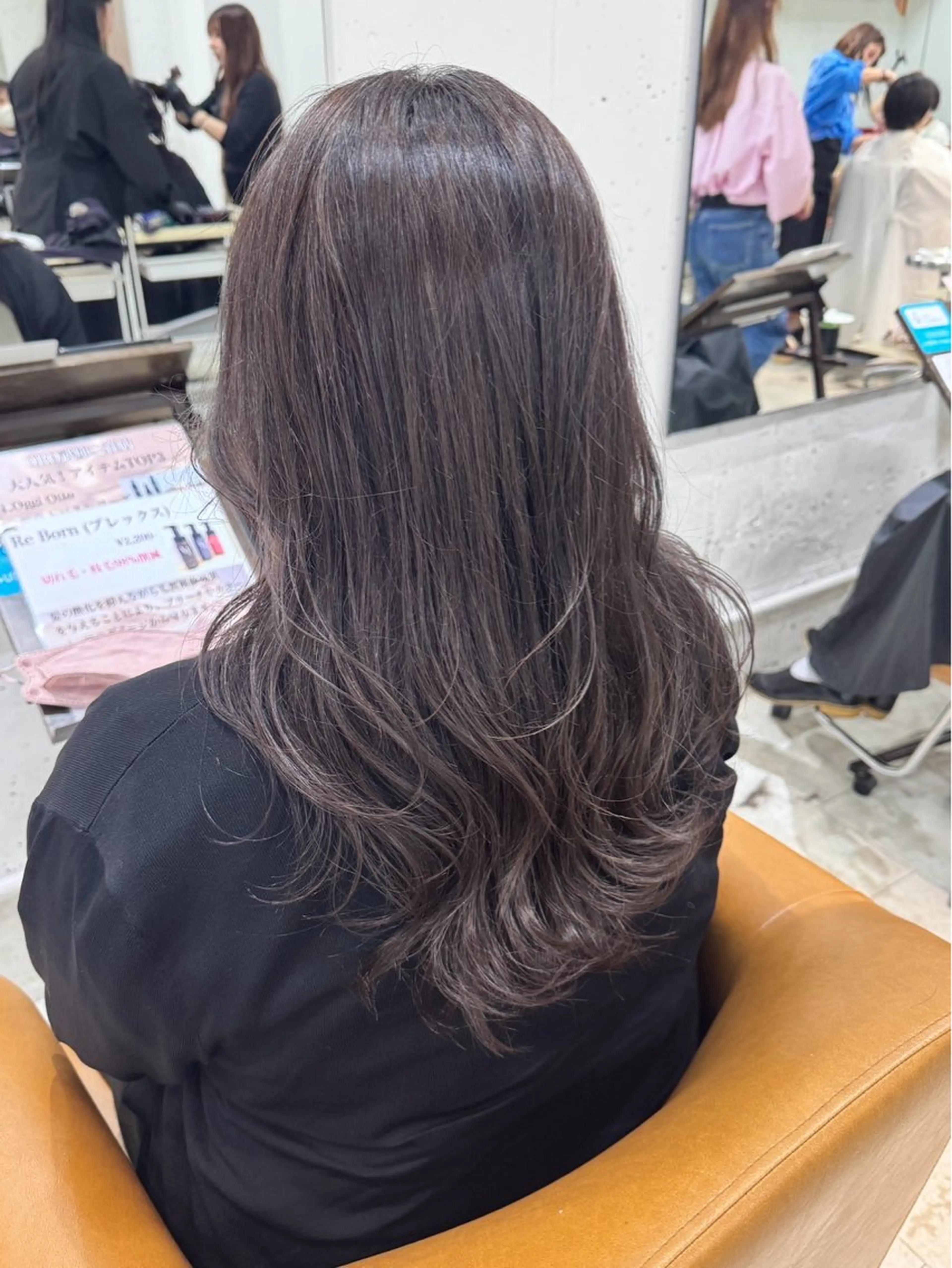 ロング COCONA/ORO モデル様募集中のヘアスタイル