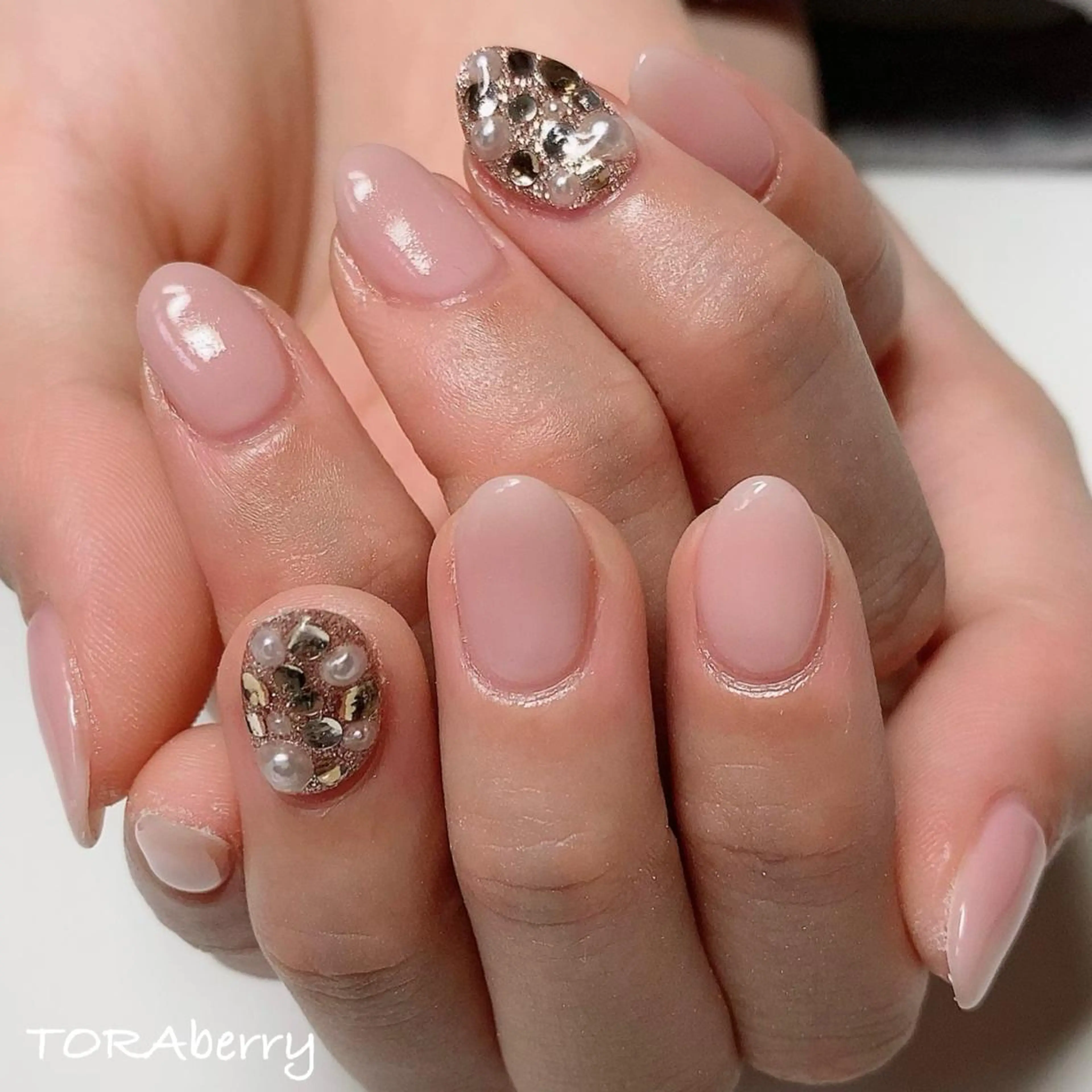 ネイル ネイリスト なつみのネイルデザイン