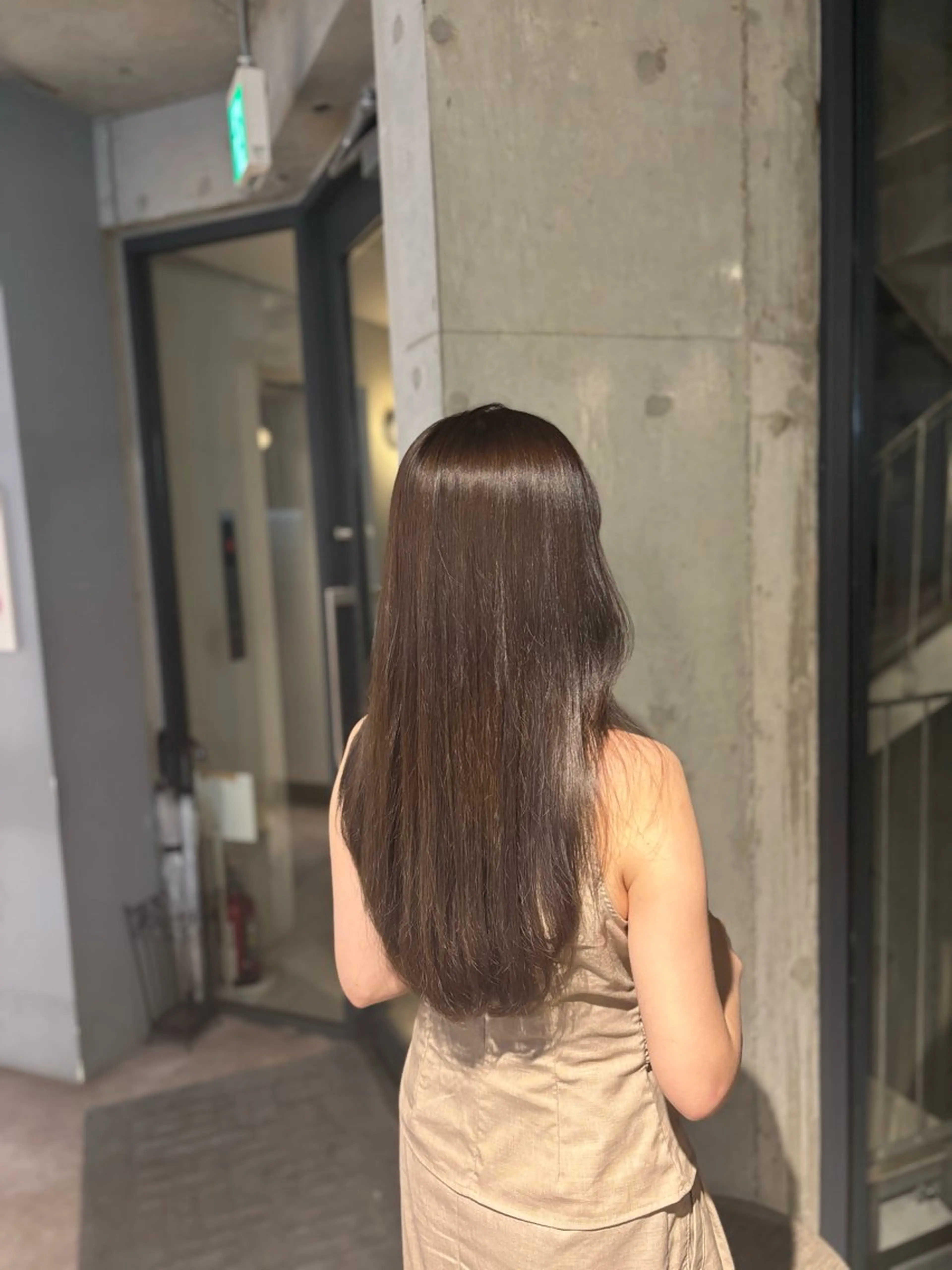 ロング カラー ヘアカラー DaVin アキラのヘアスタイル