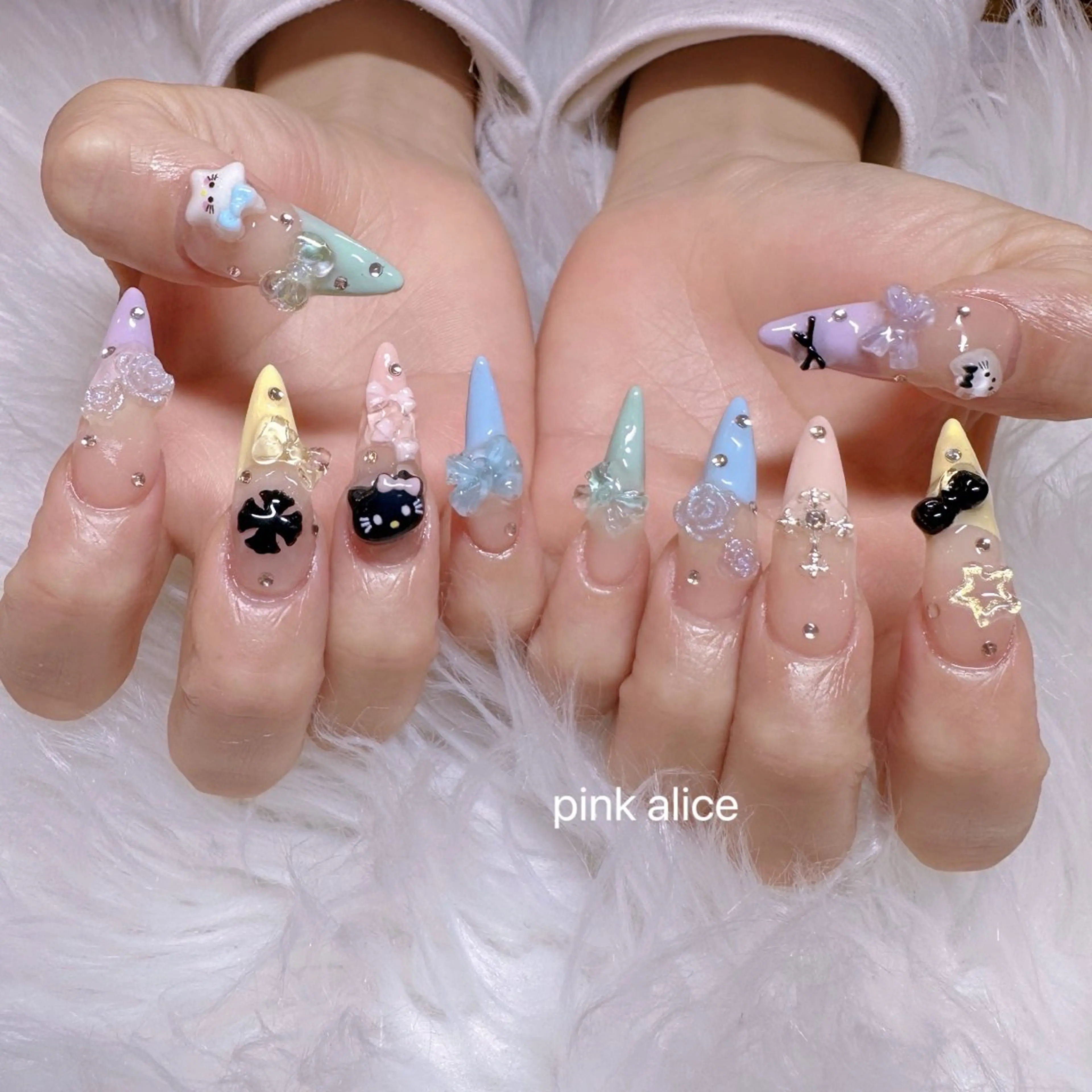 ネイル nail salon Pink Aliceのネイルデザイン