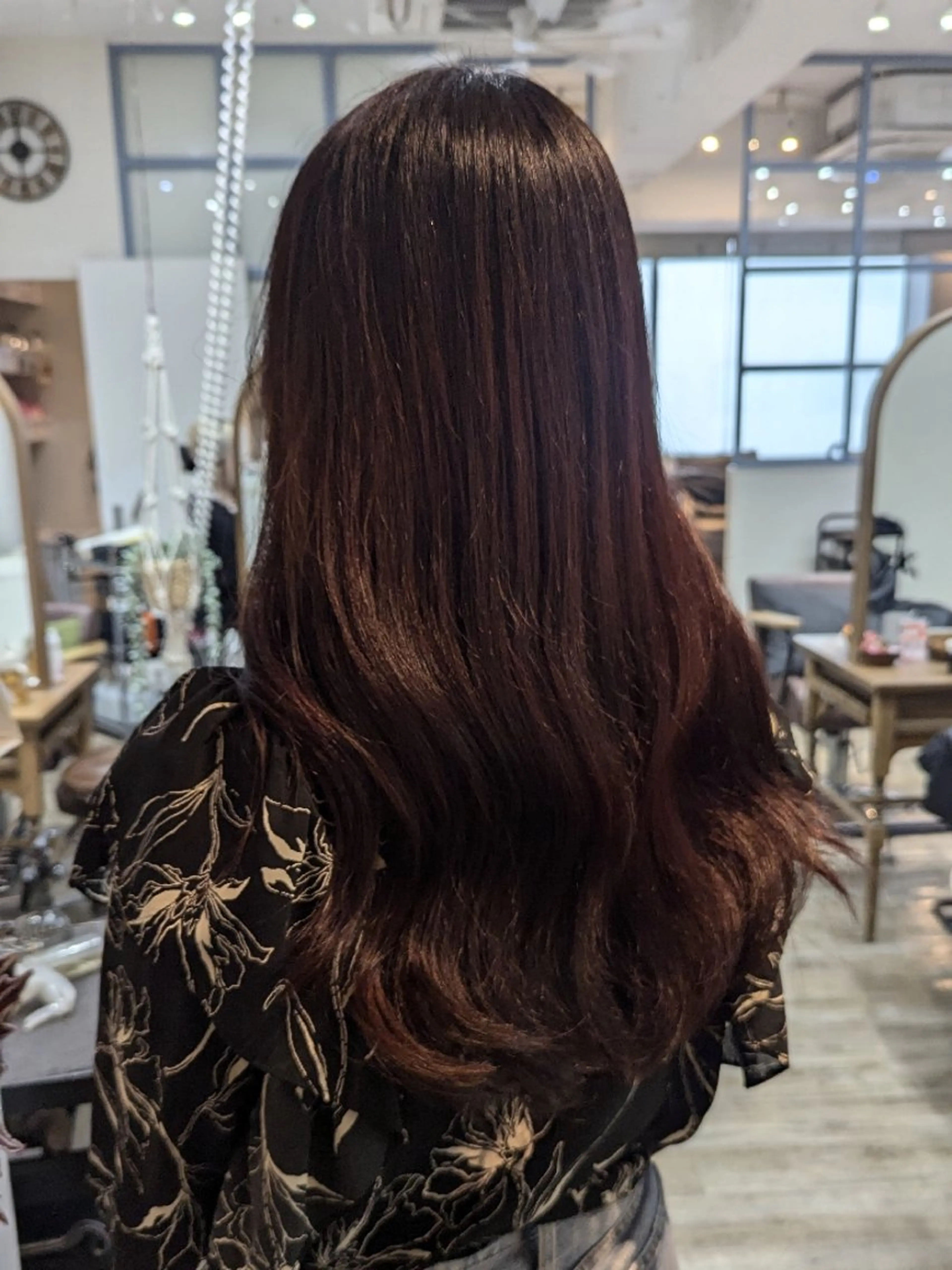 ロング 🏹MIYU￤抜け感 ×柔らかカラーのヘアスタイル