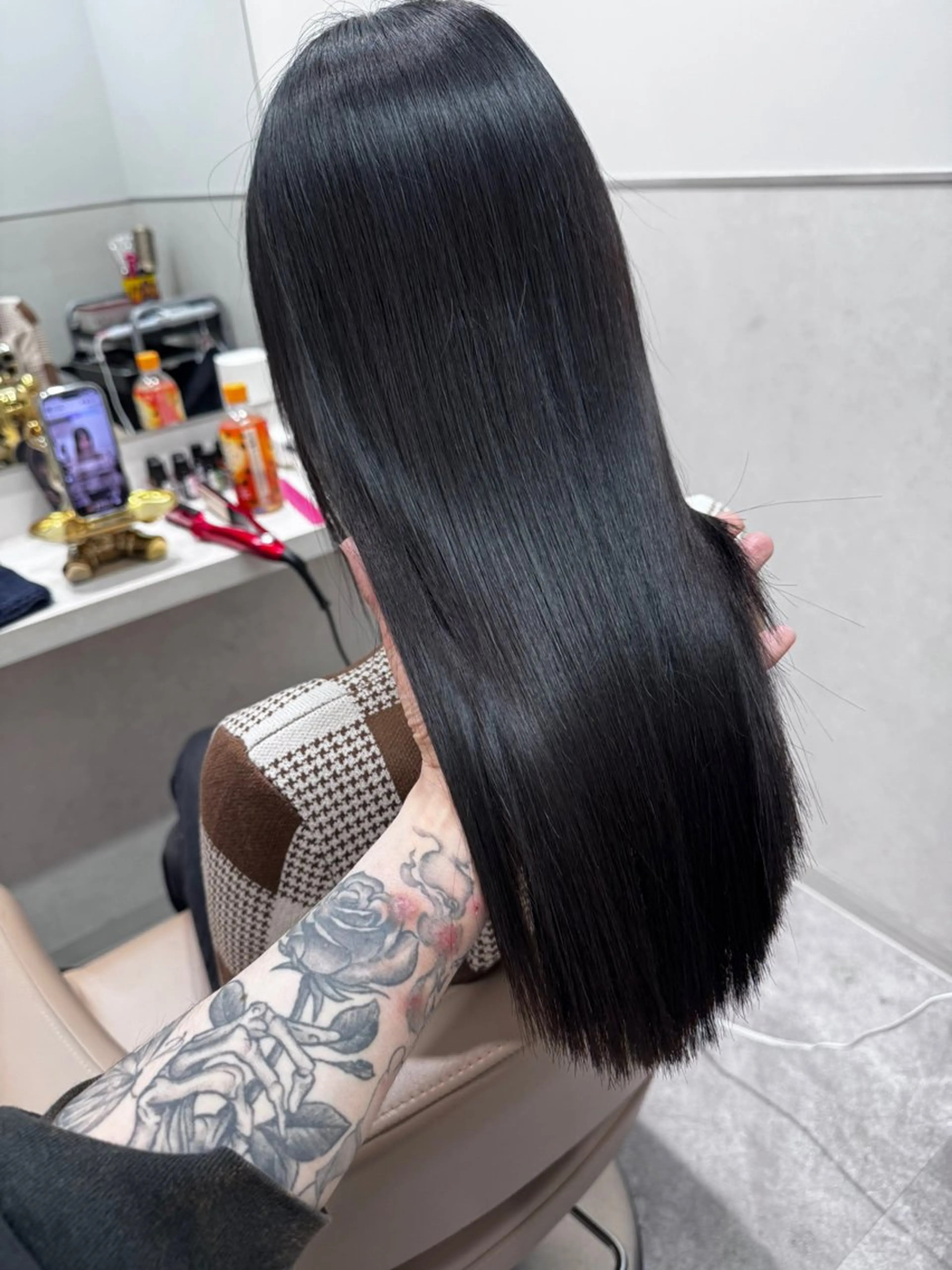 透明感ケアカラー＋集中ケアトリートメント※＋カット追加可の写真