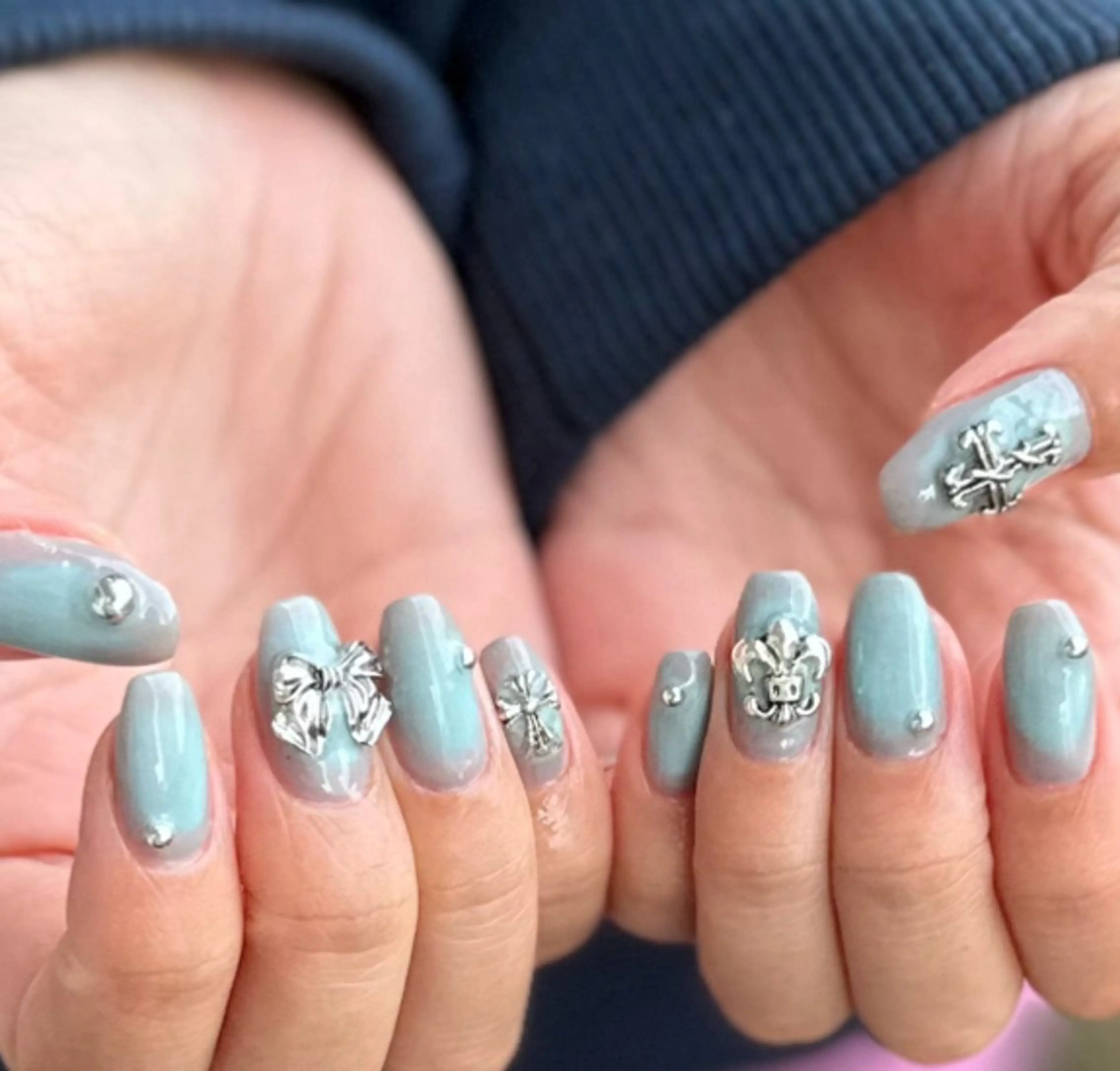 ネイル 新山 聖のネイルデザイン