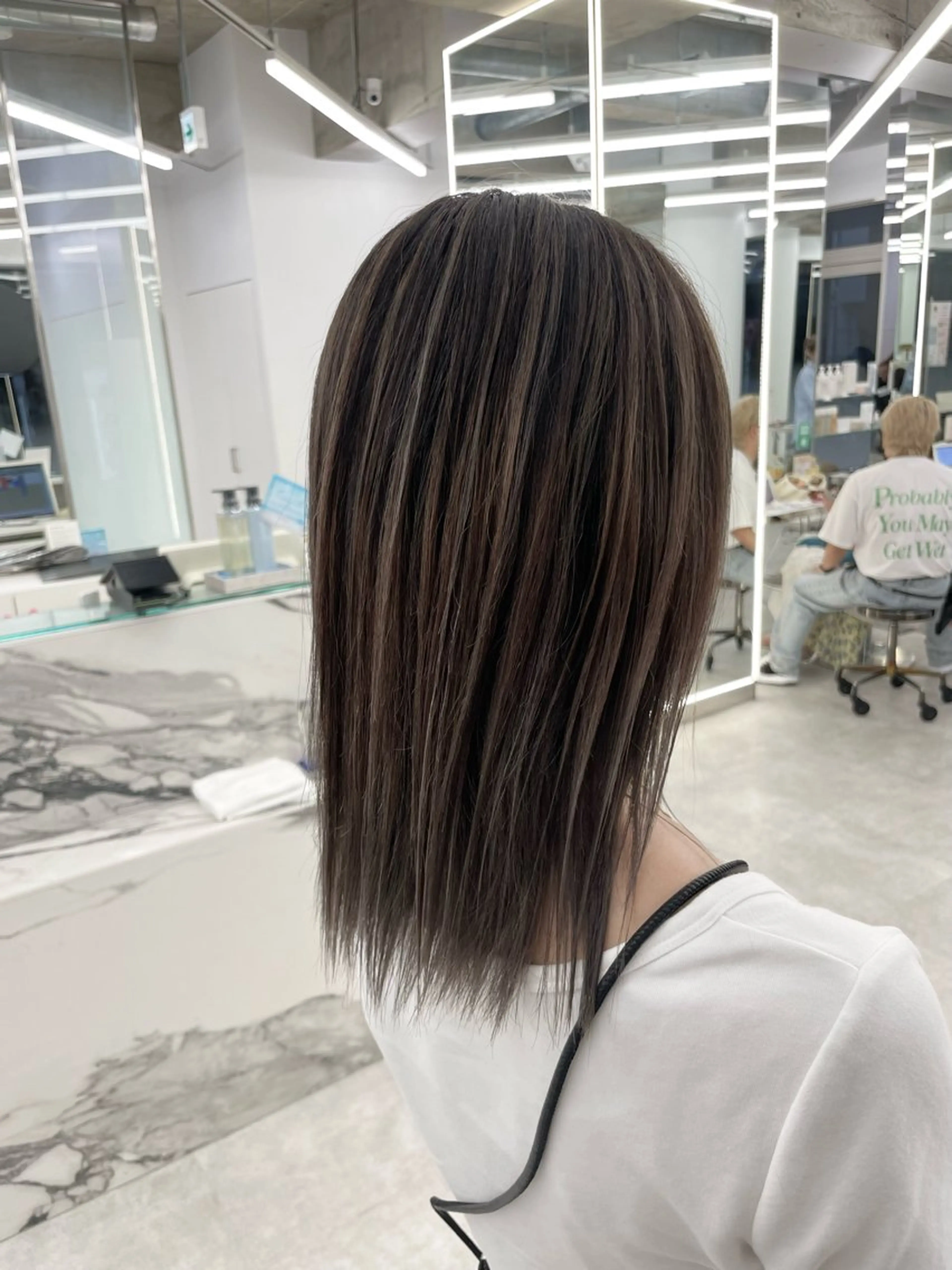 ミディアム カラー ヘアアレンジ ヘアカラー トリートメント 【Sweep】おじま のぞみのヘアスタイル