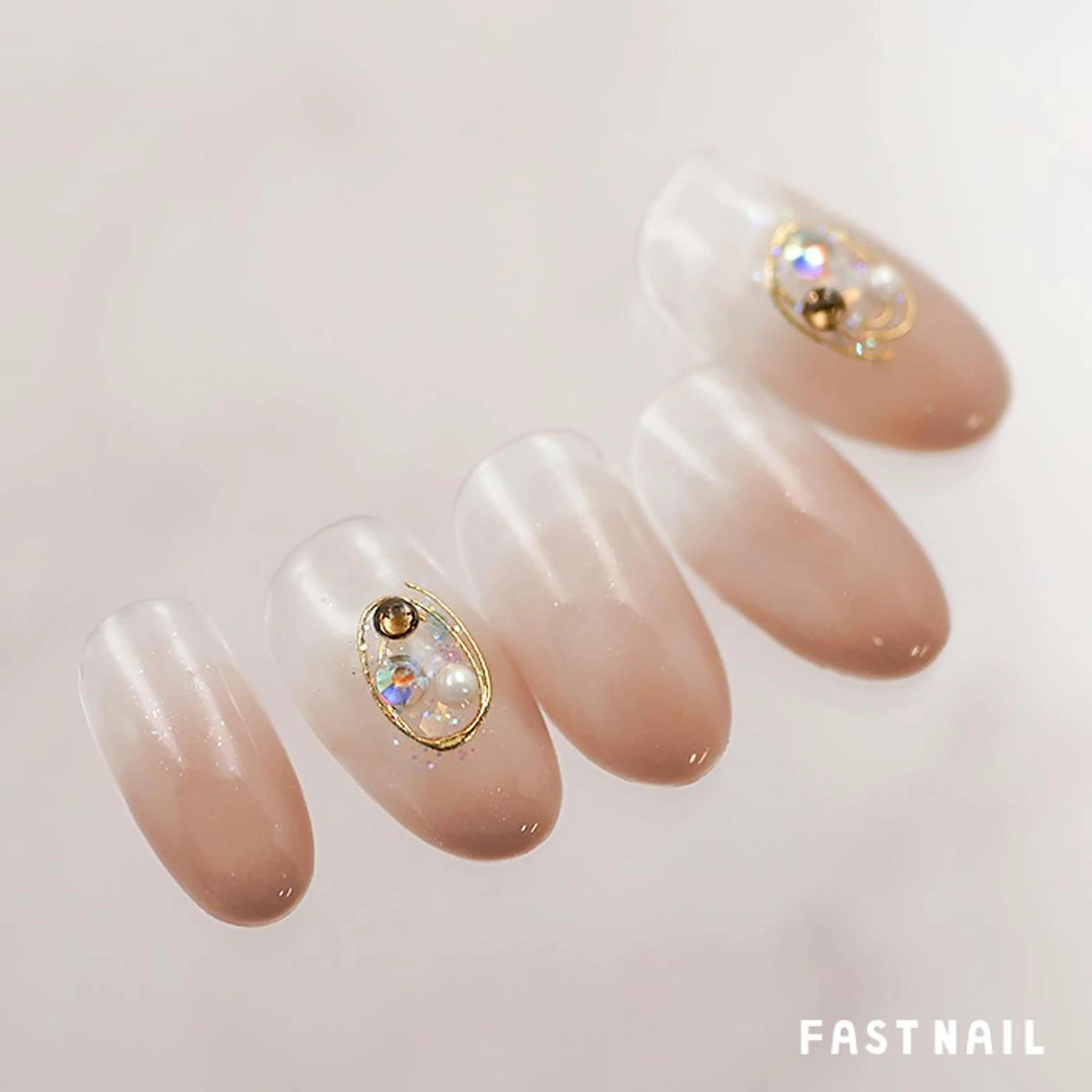 ネイル ファストネイル 広島PARCO店のネイルデザイン