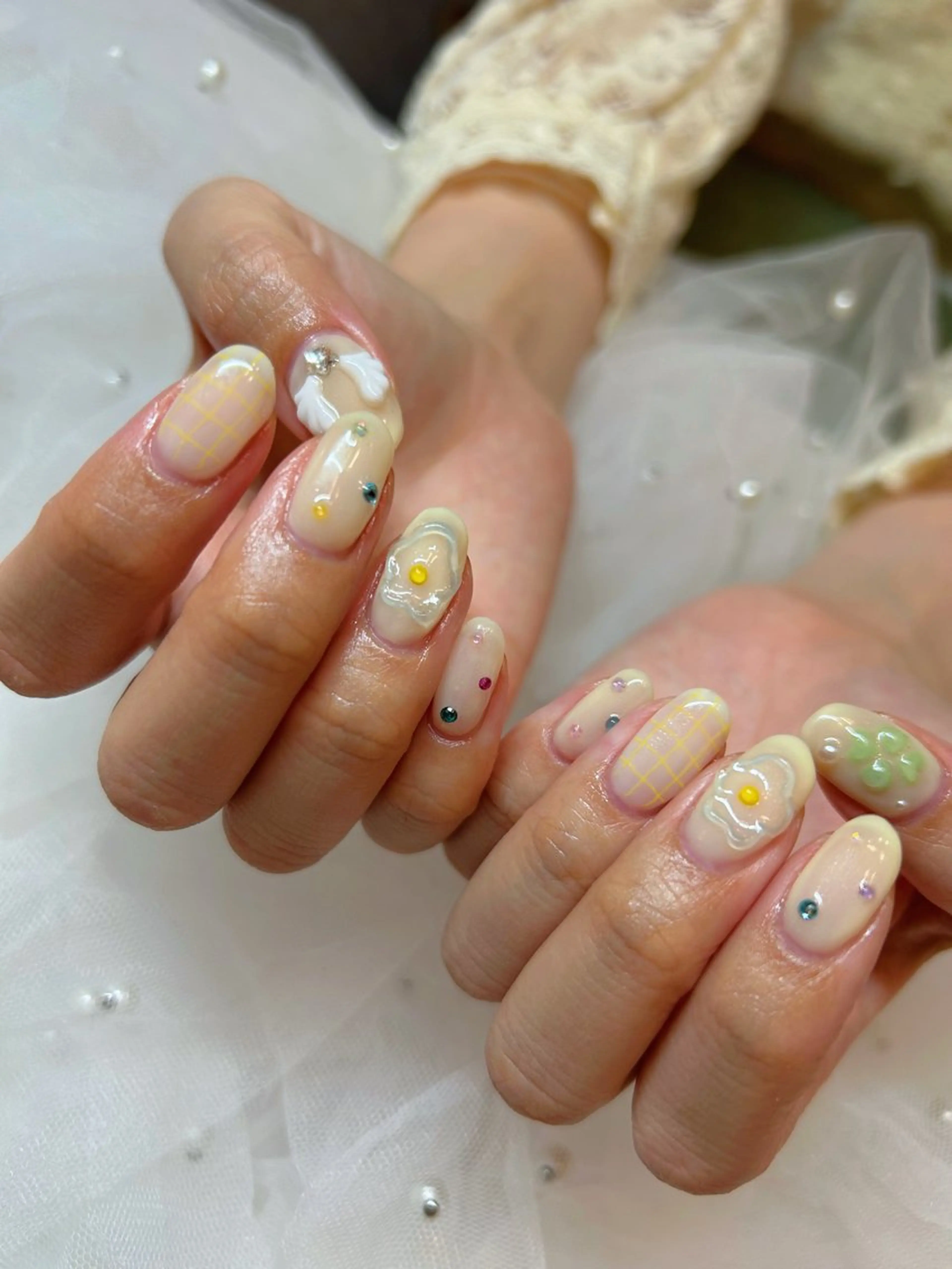 ネイル takara nail所属・takara射水高岡 マグネット韓国ポップのネイルデザイン