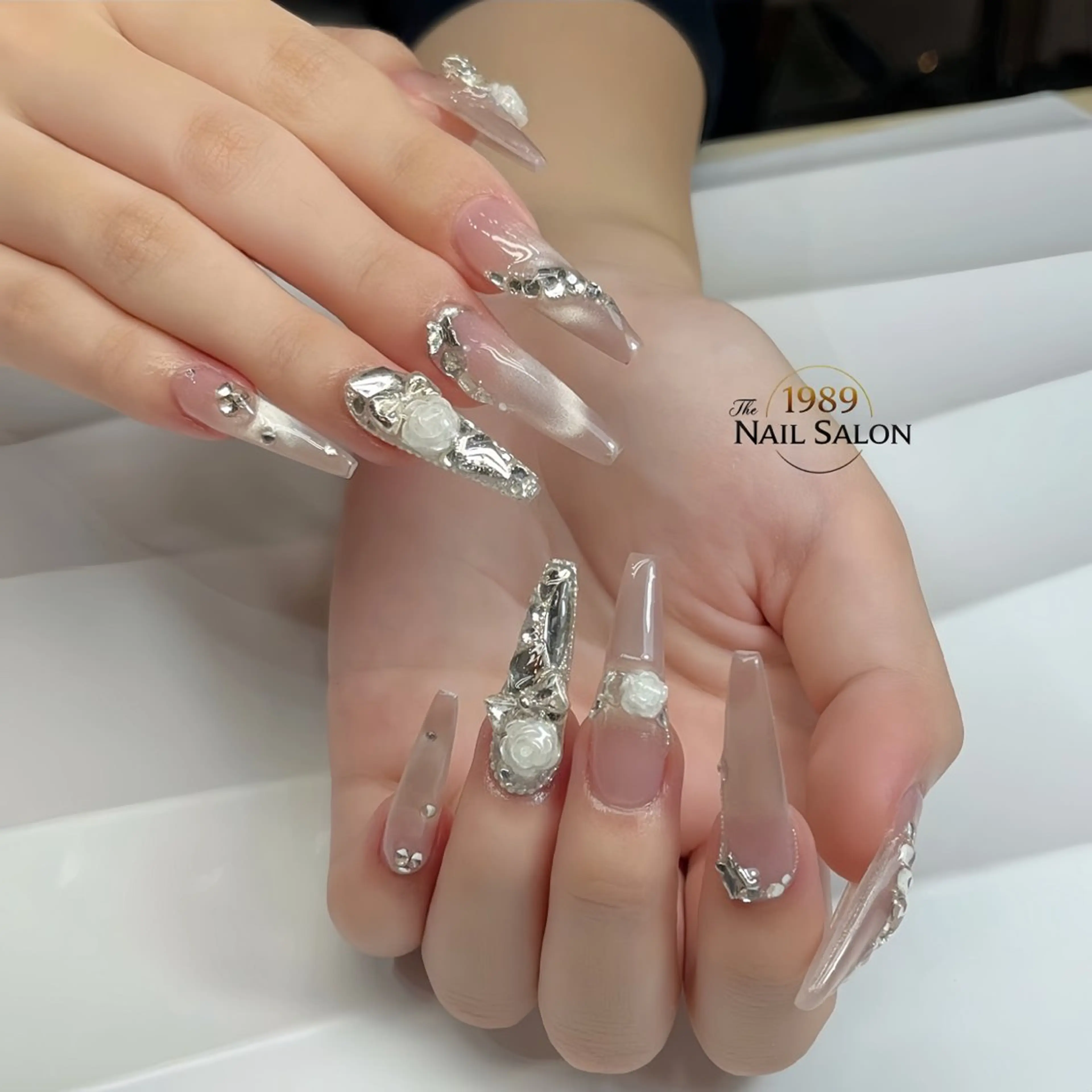 ネイル ハンドネイル The 1989 Nail Salonのネイルデザイン