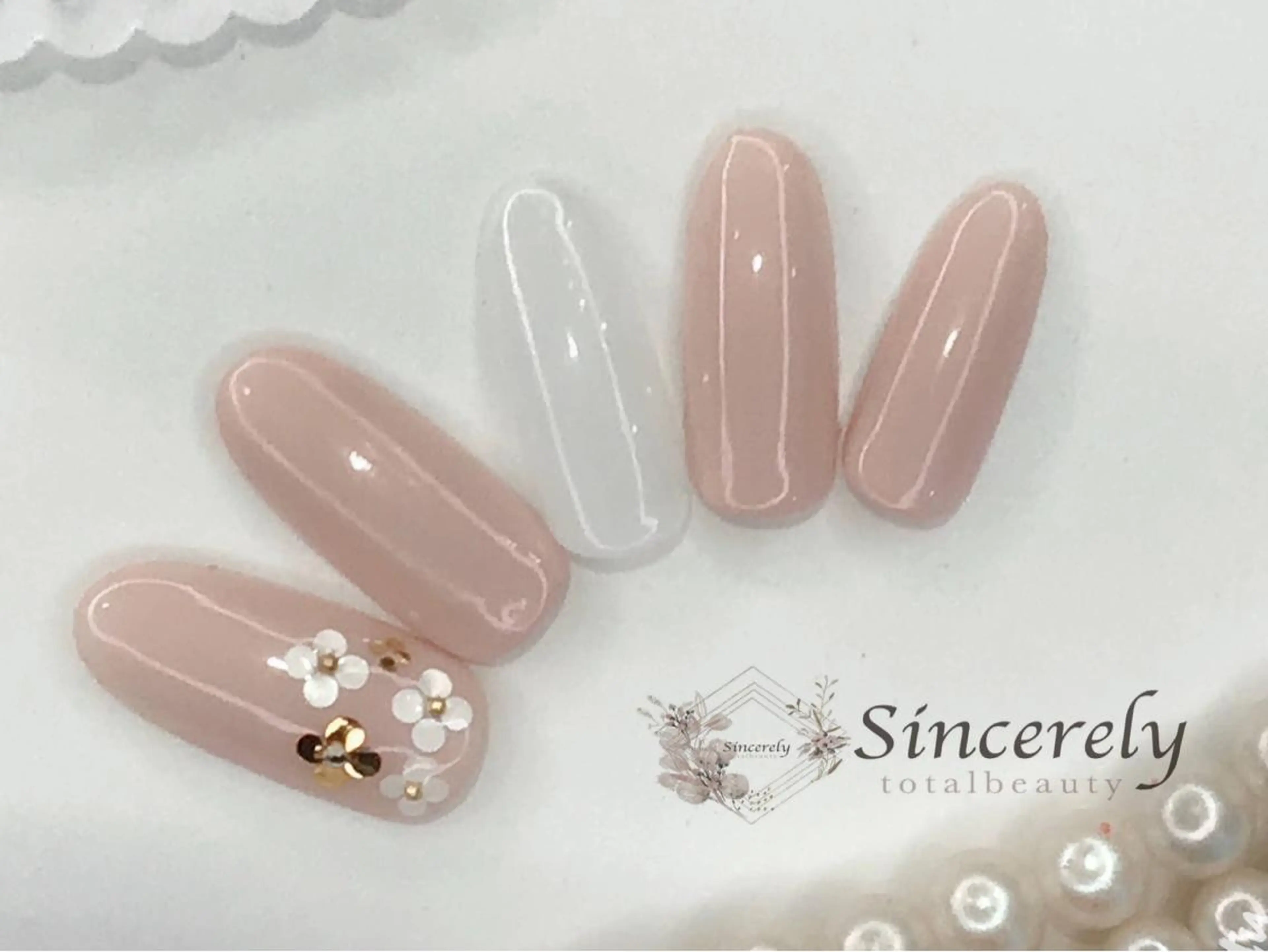 ネイル SINCERELY シンシアリー🌈のネイルデザイン