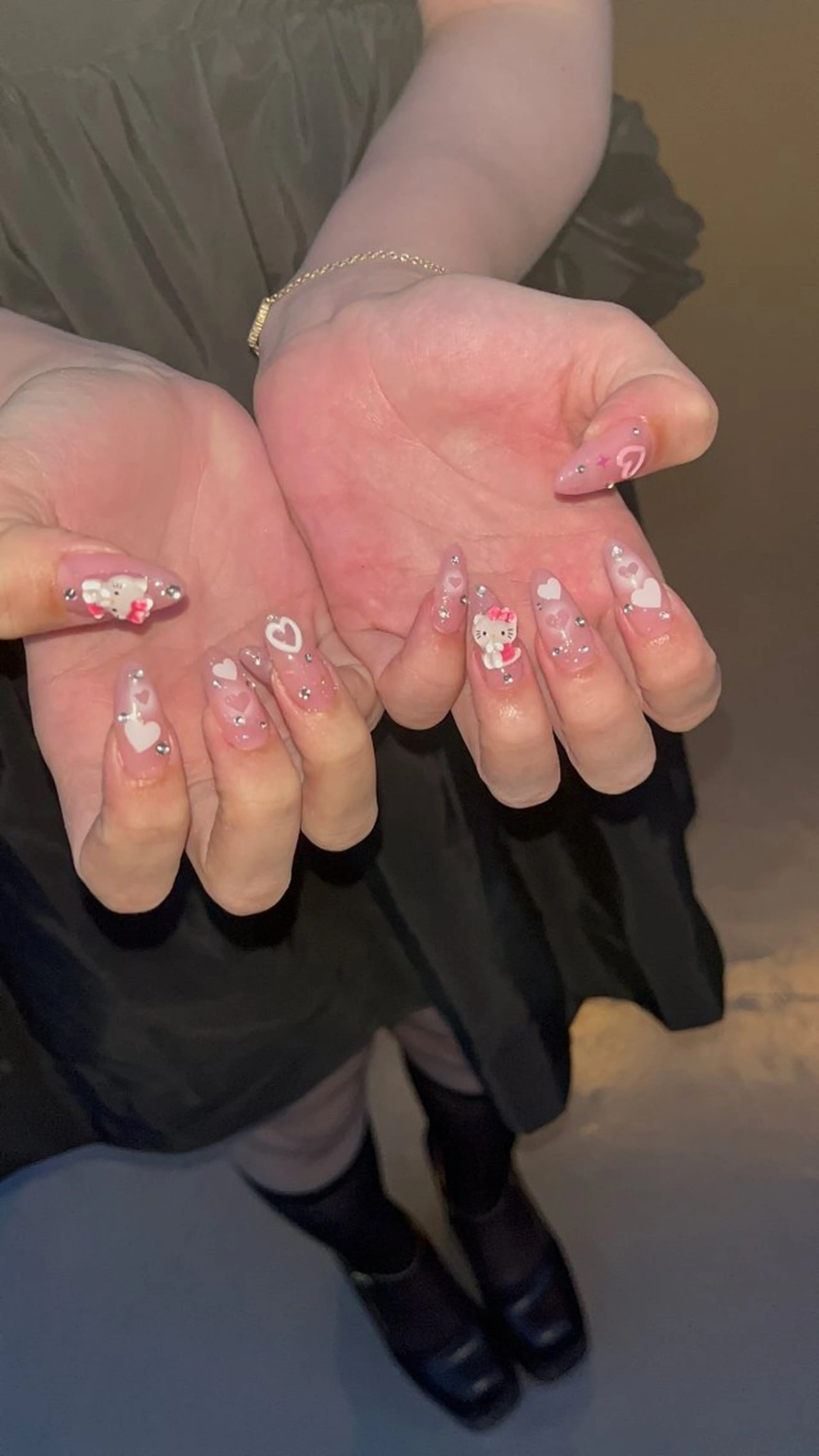 ネイル ハンドネイル IROHA Nail 矢掛萌子のネイルデザイン