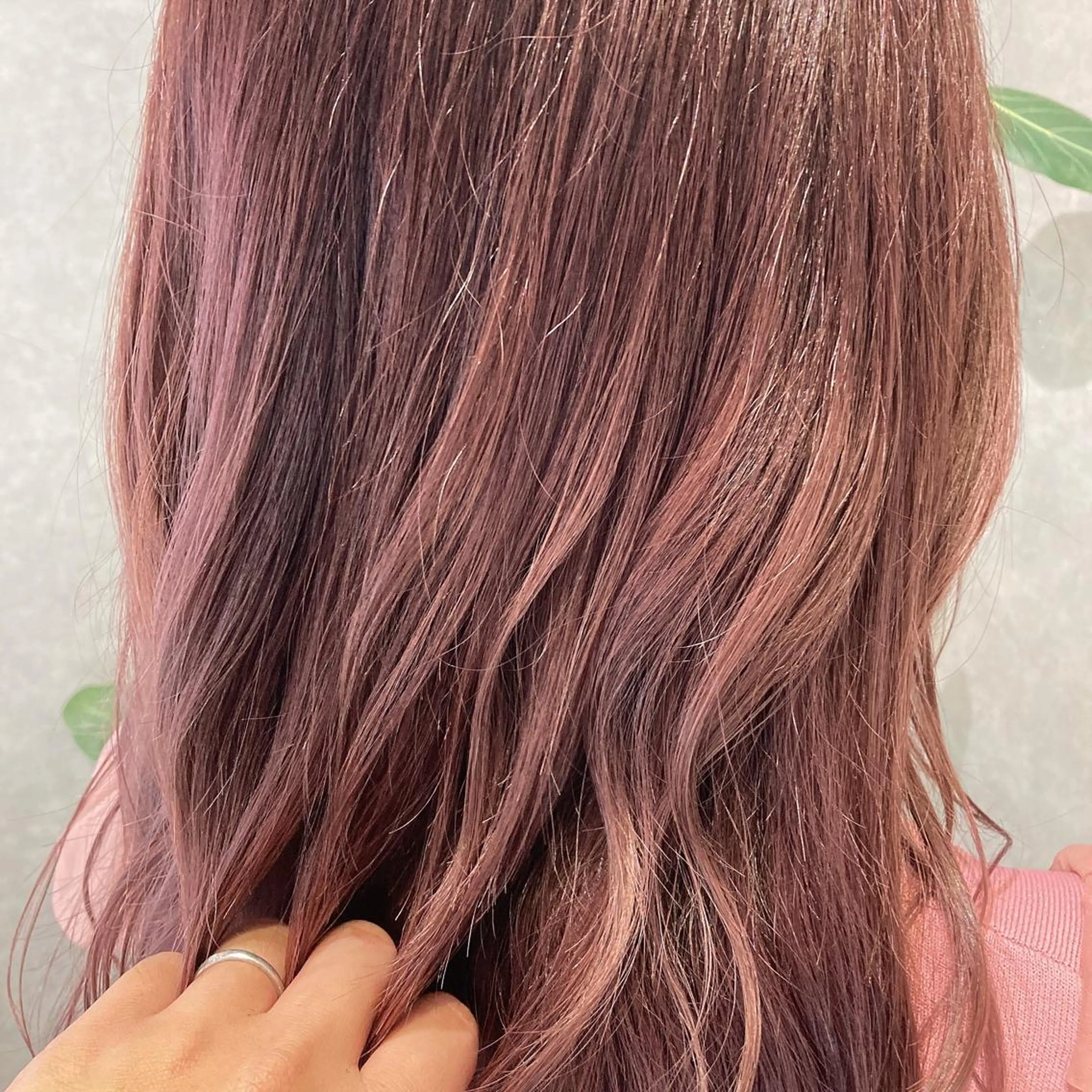 セミロング カラー アディクシーカラー バレイヤージュ ベージュカラー ダブルカラー グラデーションカラー ヘアカラー トリートメント Unfrose所属・五月女 和樹のヘアスタイル