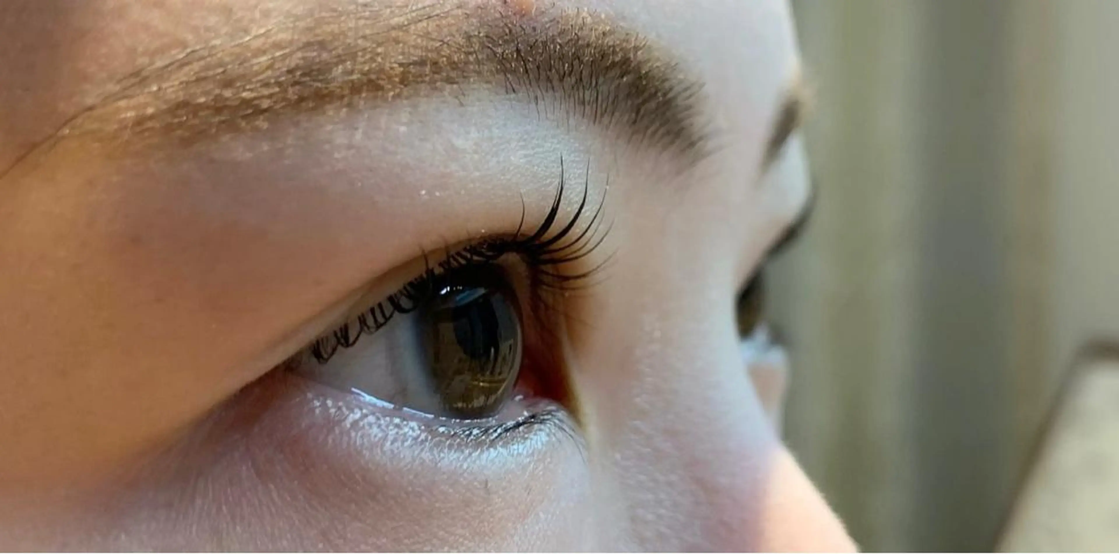 マツエク・マツパ パリジェンヌラッシュリフト マツパ kelly eye立町店の眉毛・アイブロウイメージ