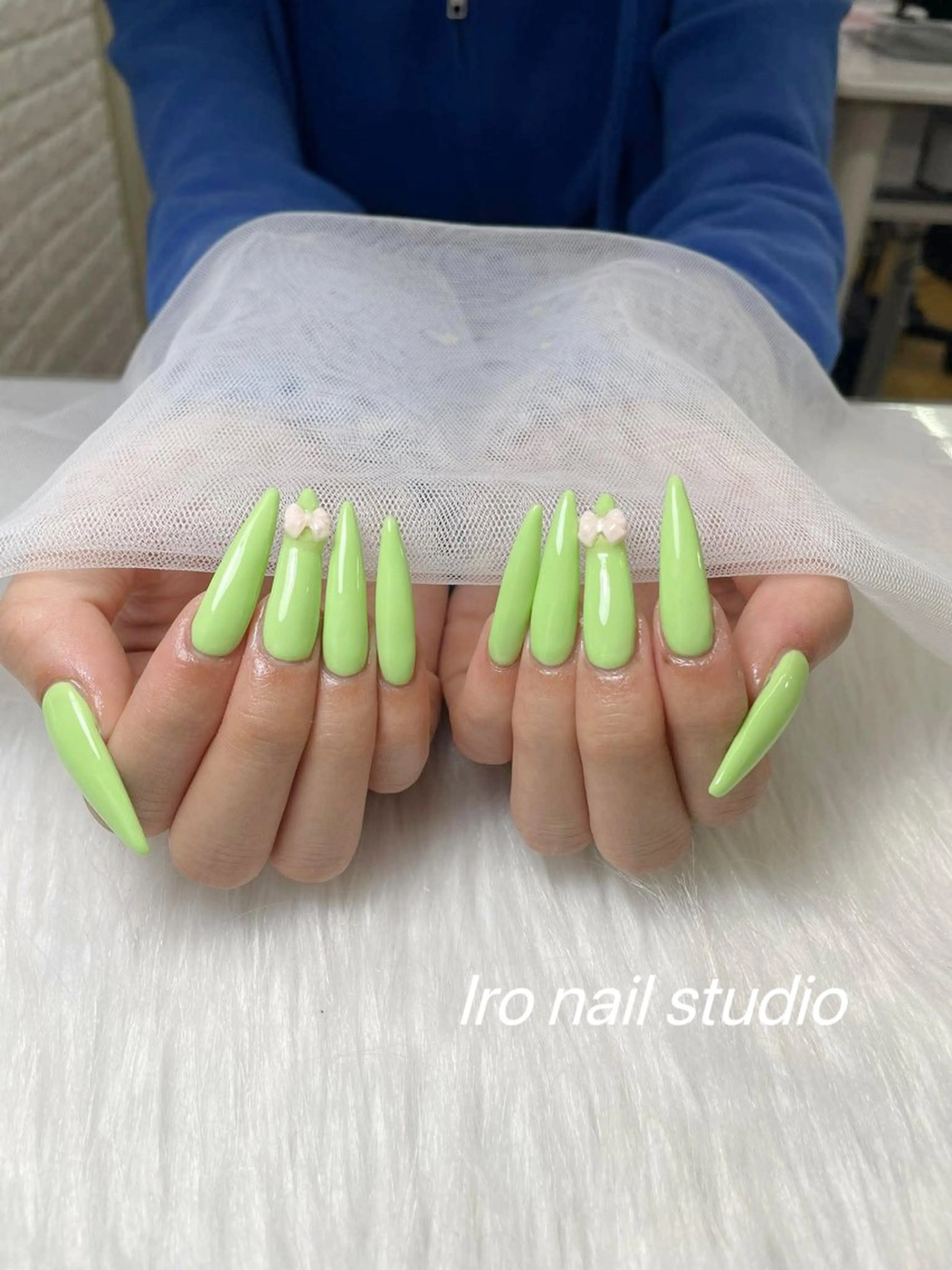 ネイル ハンドネイル IRO Nail Studioのネイルデザイン
