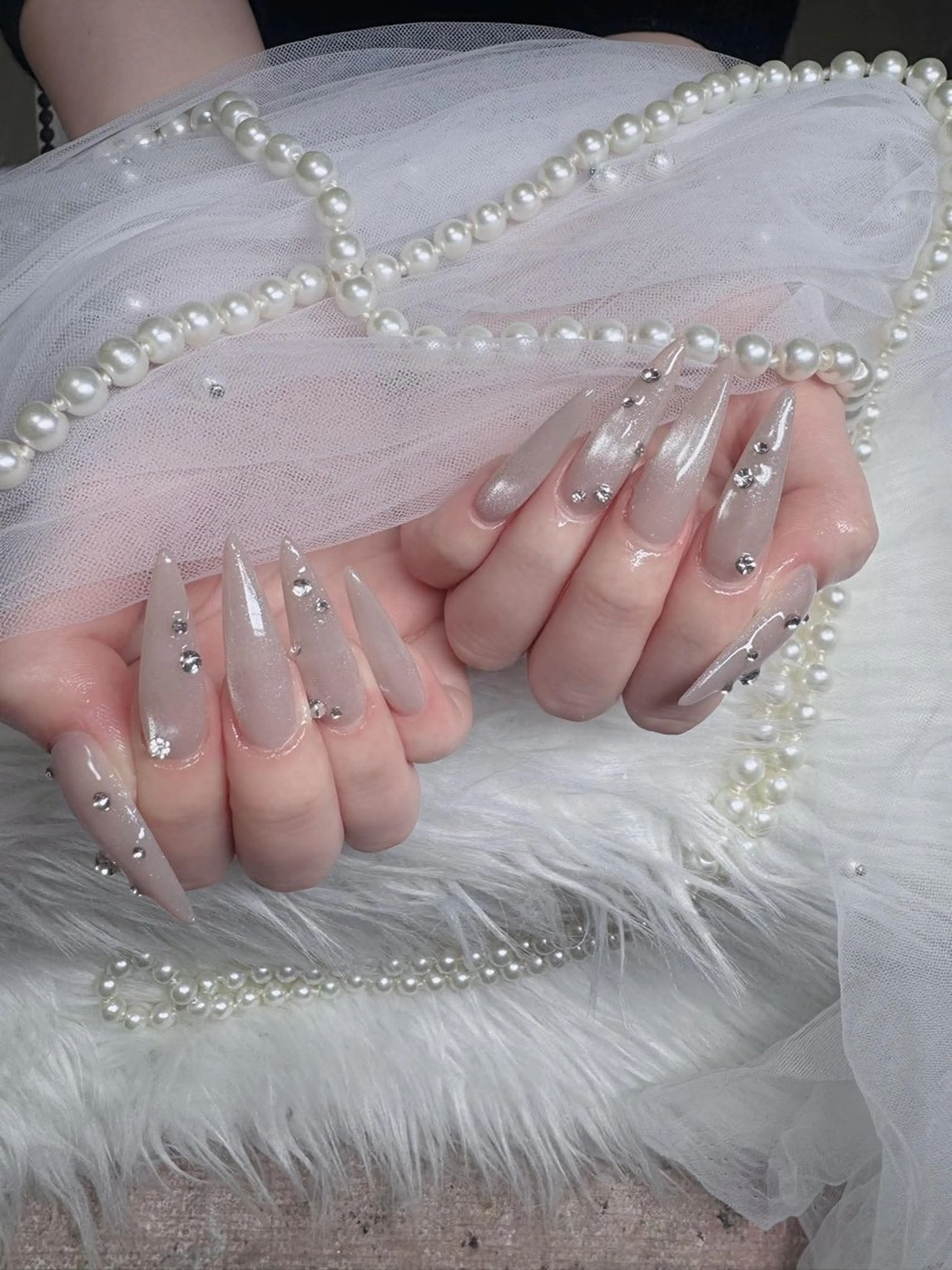 ネイル アートネイル ボルドー フレンチネイル ジェルネイル 氷ネイル・うるうるネイル ハンドネイル Julie Nailのネイルデザイン