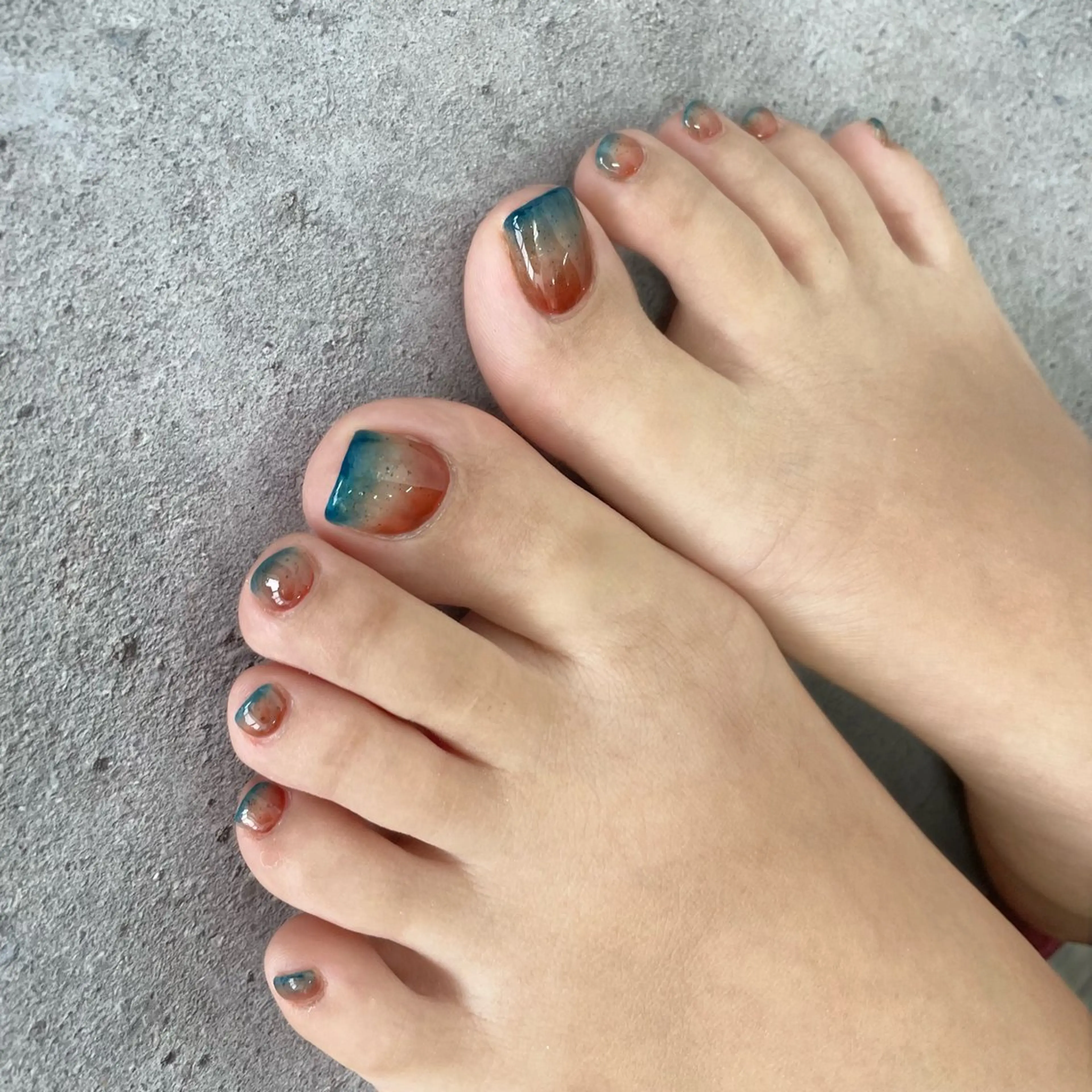 ネイル フットネイル HAIR&MAKE EARTH 浦添店所属・EARTH浦添店 村吉のネイルデザイン