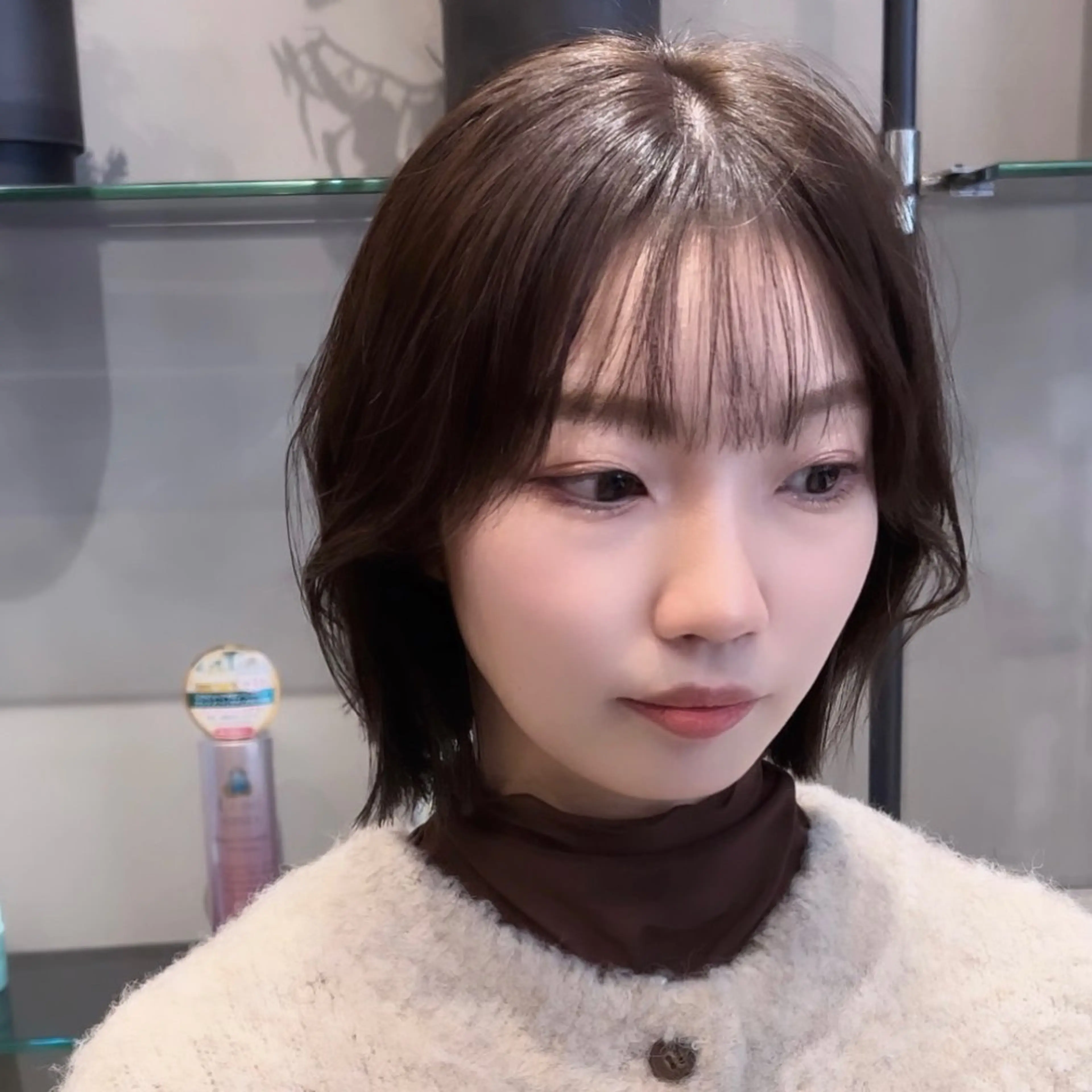 ミディアム ボブ 髪質改善 韓国風ヘア 外ハネヘア 似合わせレイヤー・ボ ブ タナカ レイヤのヘアスタイル